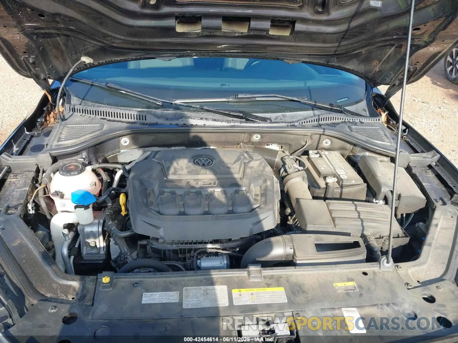 10 fotografías del automóvil dañado 1VWAA7A31MC017829 VOLKSWAGEN PASSAT 2021