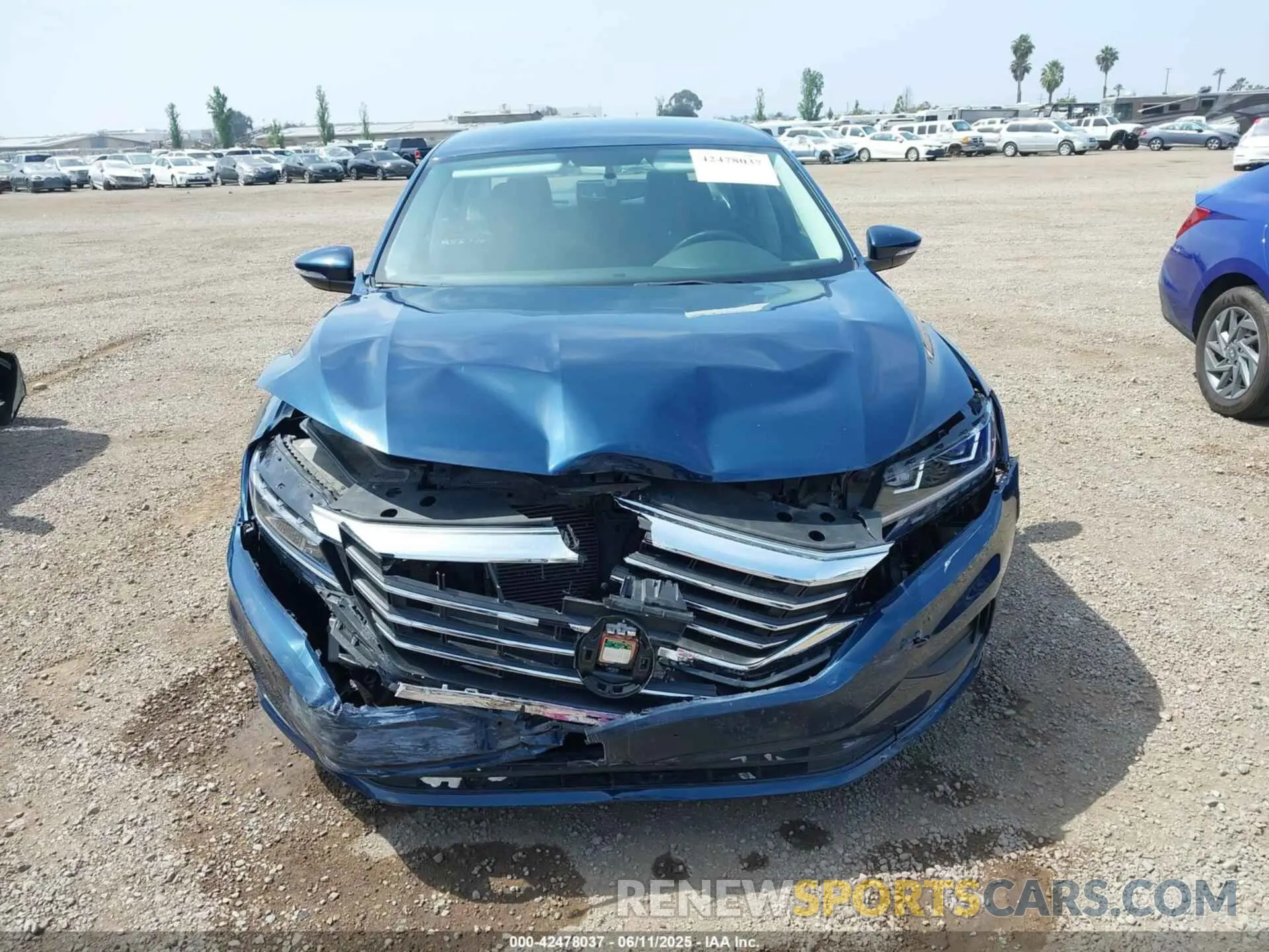 12 fotografías del automóvil dañado 1VWAA7A34MC015699 VOLKSWAGEN PASSAT 2021