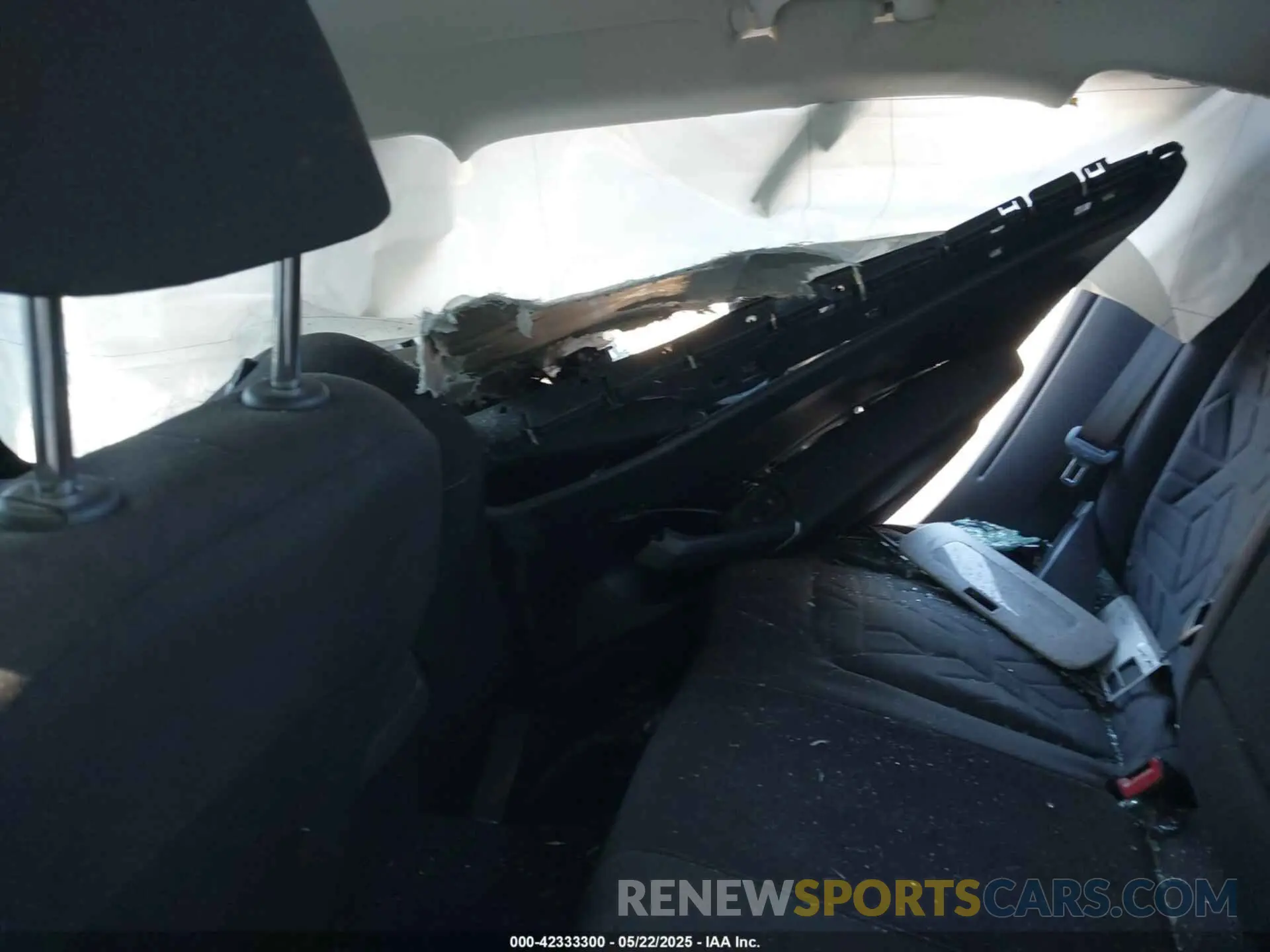 8 fotografías del automóvil dañado 1VWAA7A36MC003621 VOLKSWAGEN PASSAT 2021