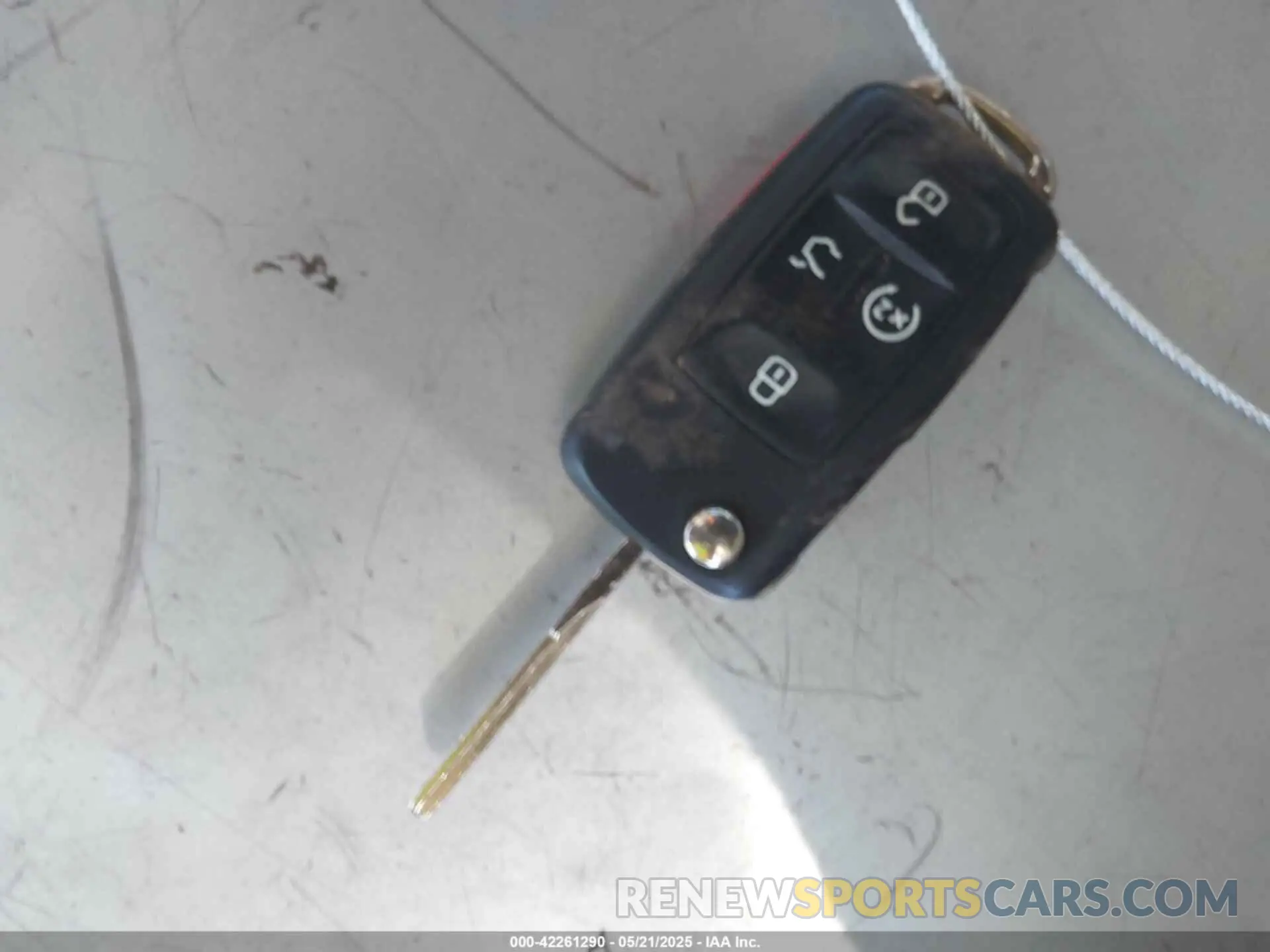 11 fotografías del automóvil dañado 1VWMA7A35MC018284 VOLKSWAGEN PASSAT 2021