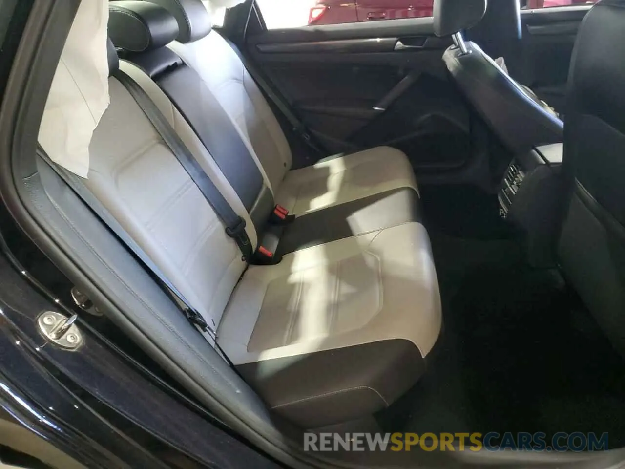 10 fotografías del automóvil dañado 1VWMA7A36MC002983 VOLKSWAGEN PASSAT 2021