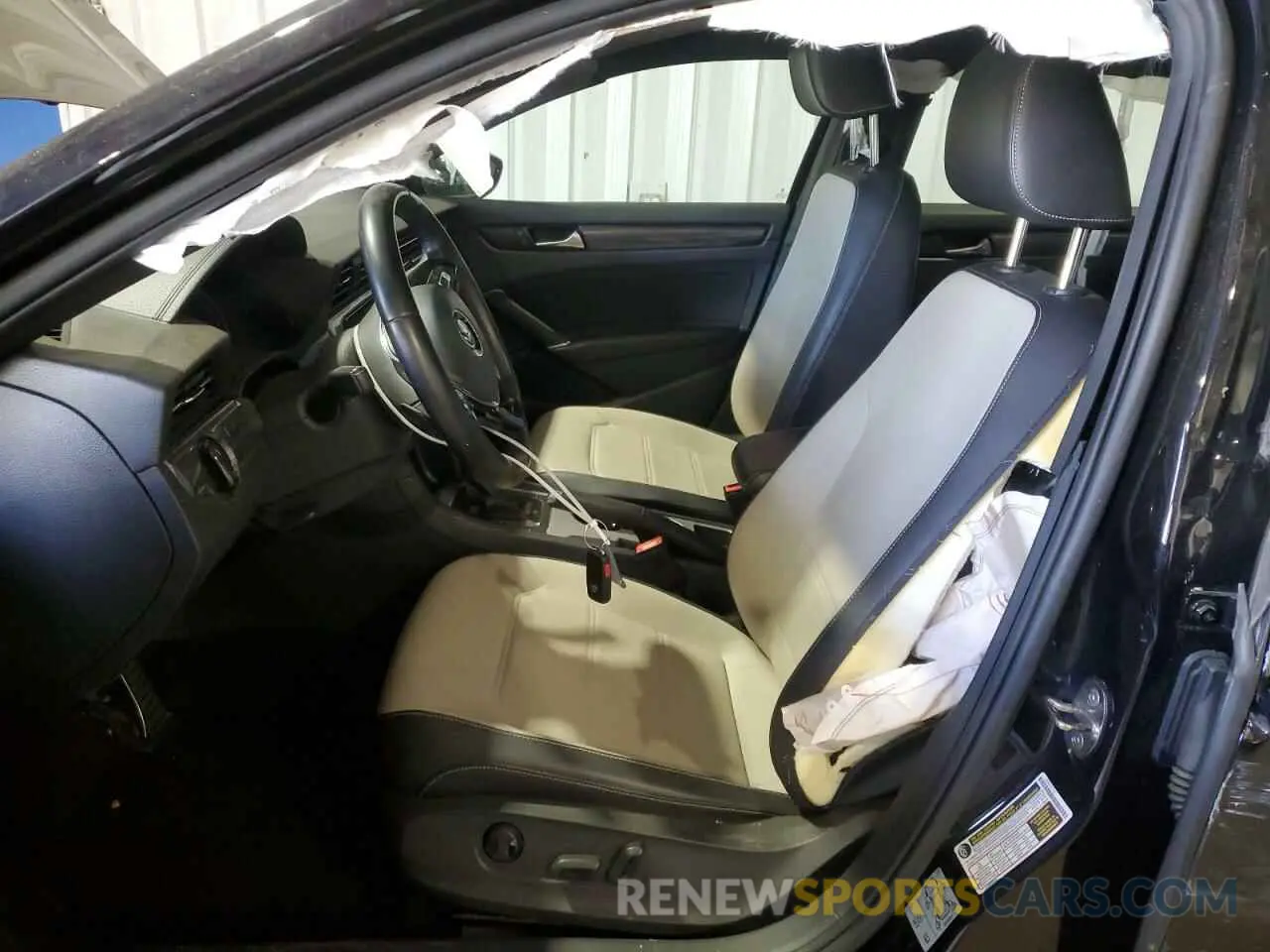 7 fotografías del automóvil dañado 1VWMA7A36MC002983 VOLKSWAGEN PASSAT 2021