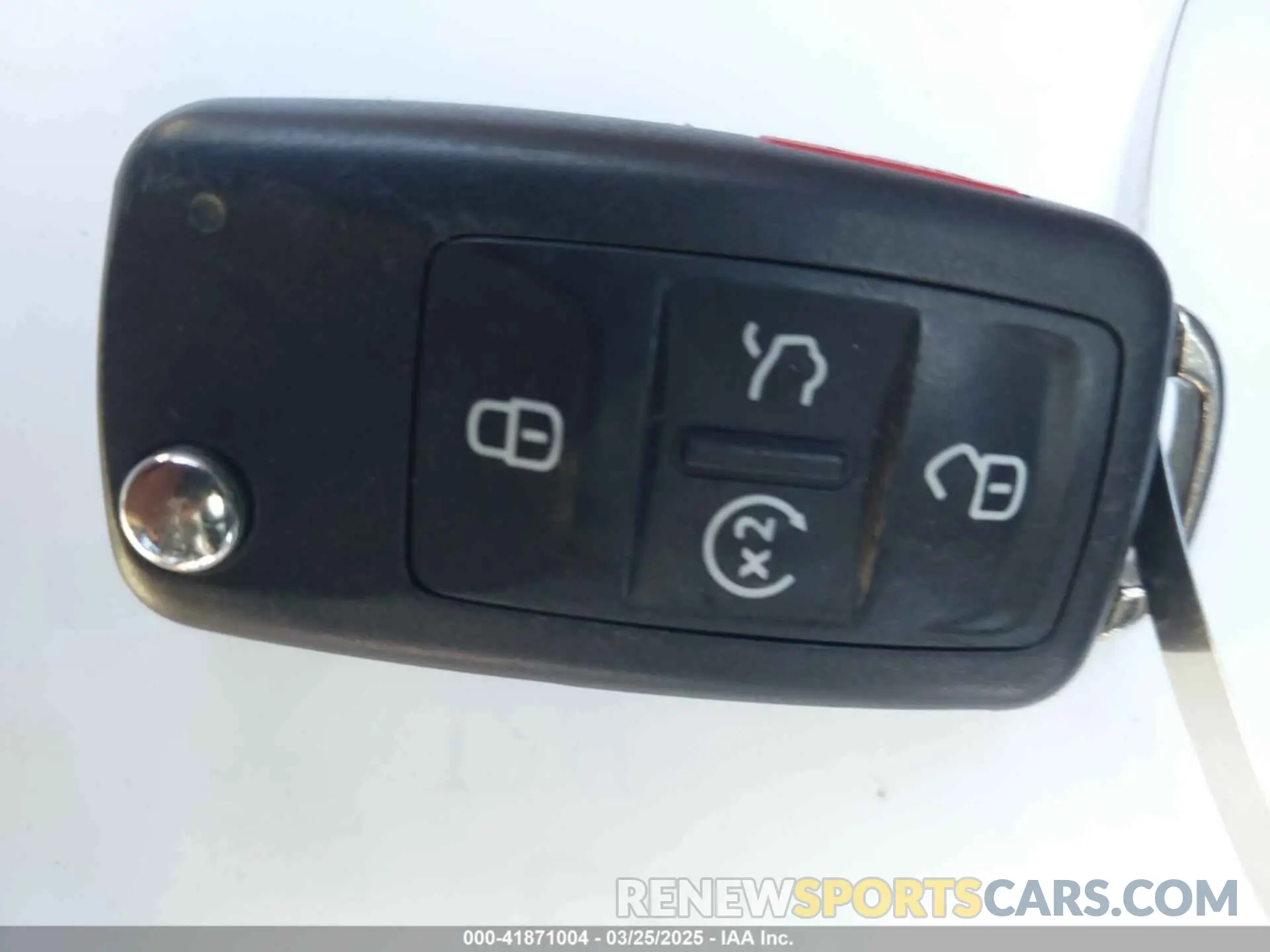 11 fotografías del automóvil dañado 1VWMA7A38MC007750 VOLKSWAGEN PASSAT 2021