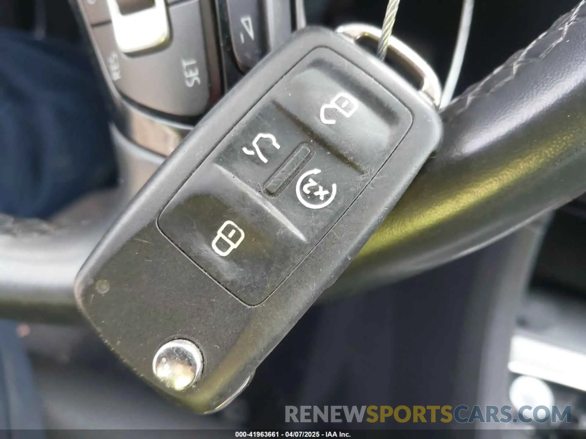 11 fotografías del automóvil dañado 1VWSA7A30MC001044 VOLKSWAGEN PASSAT 2021