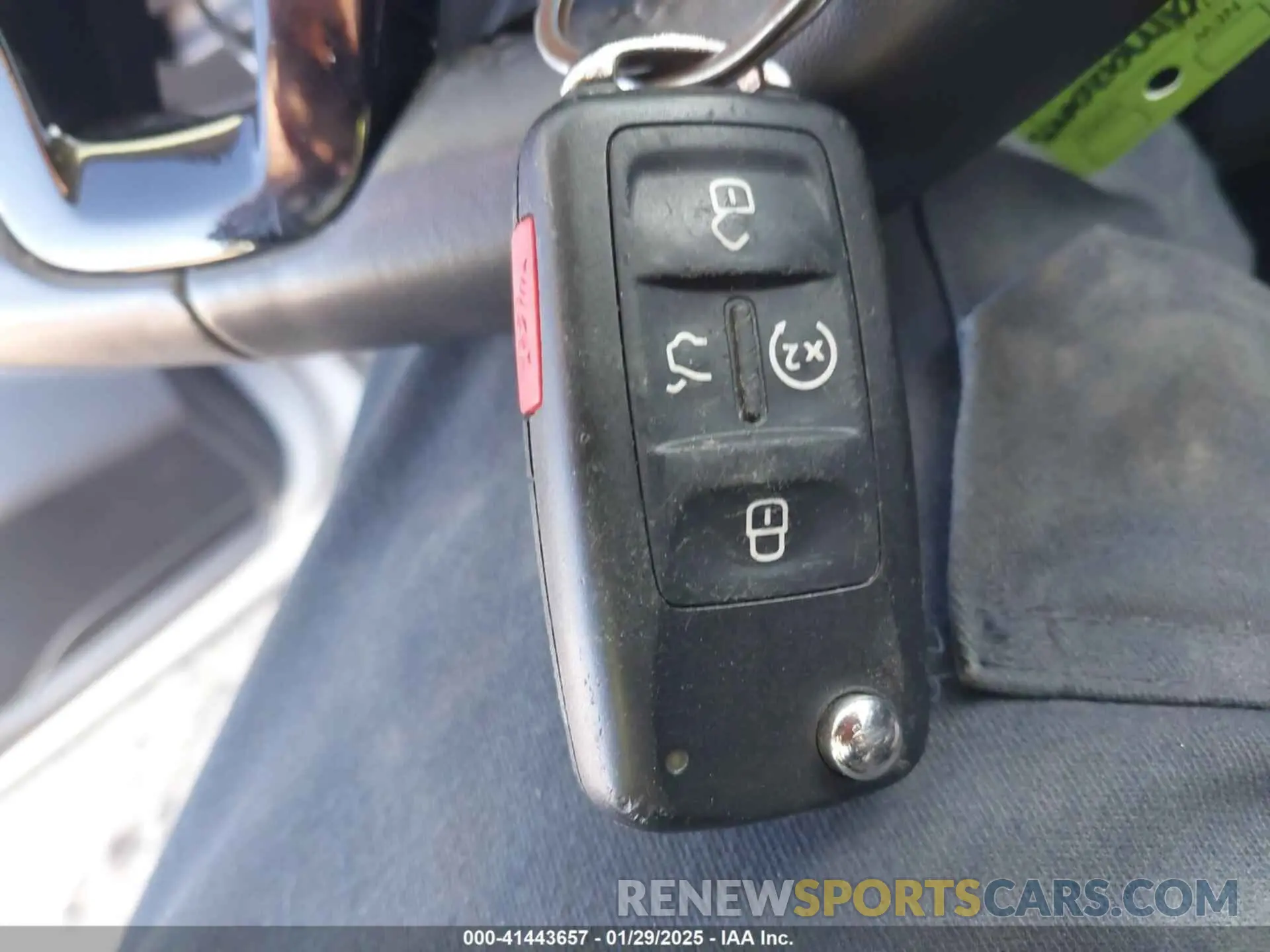 11 fotografías del automóvil dañado 1VWSA7A30MC014523 VOLKSWAGEN PASSAT 2021