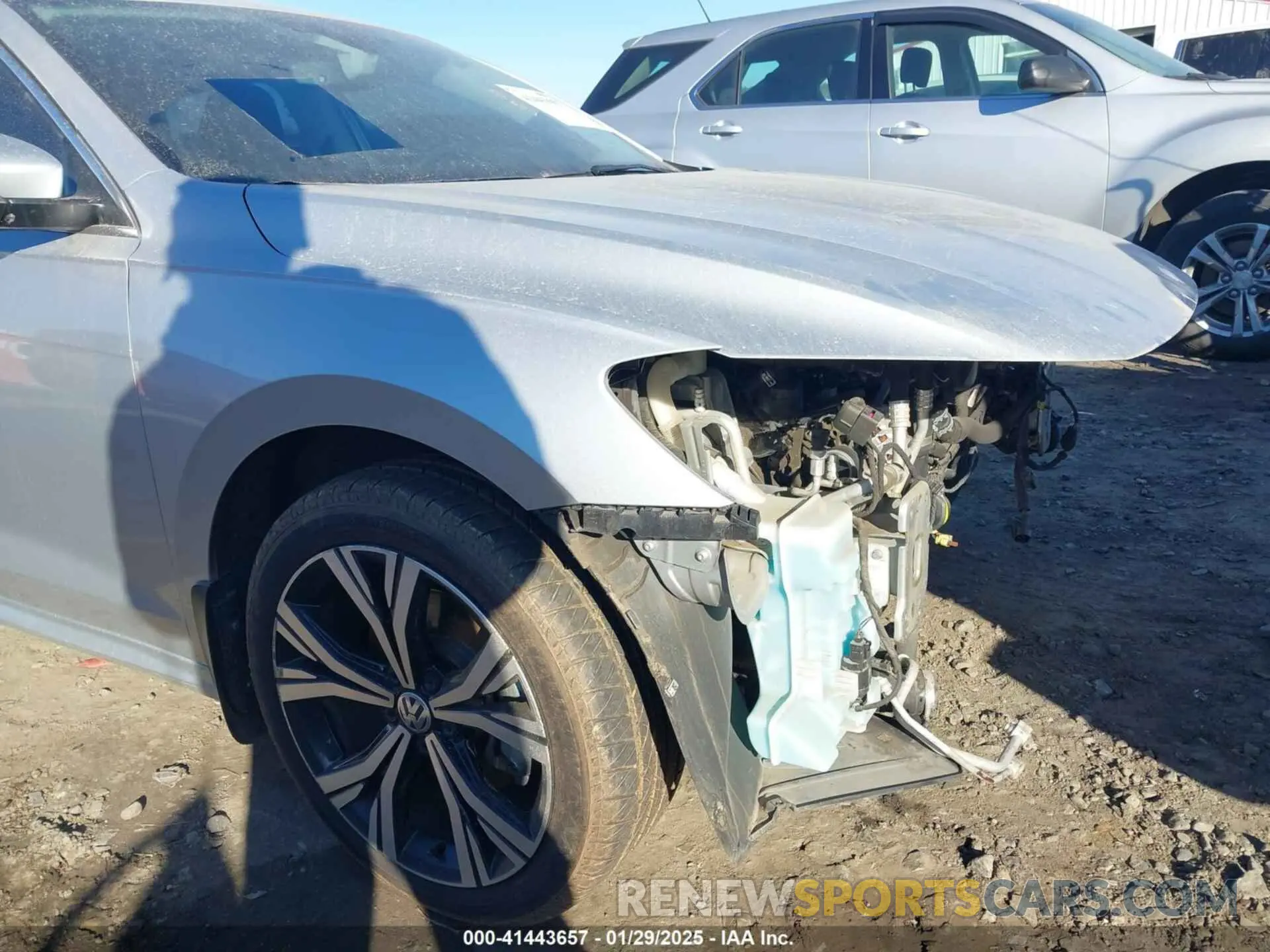18 fotografías del automóvil dañado 1VWSA7A30MC014523 VOLKSWAGEN PASSAT 2021