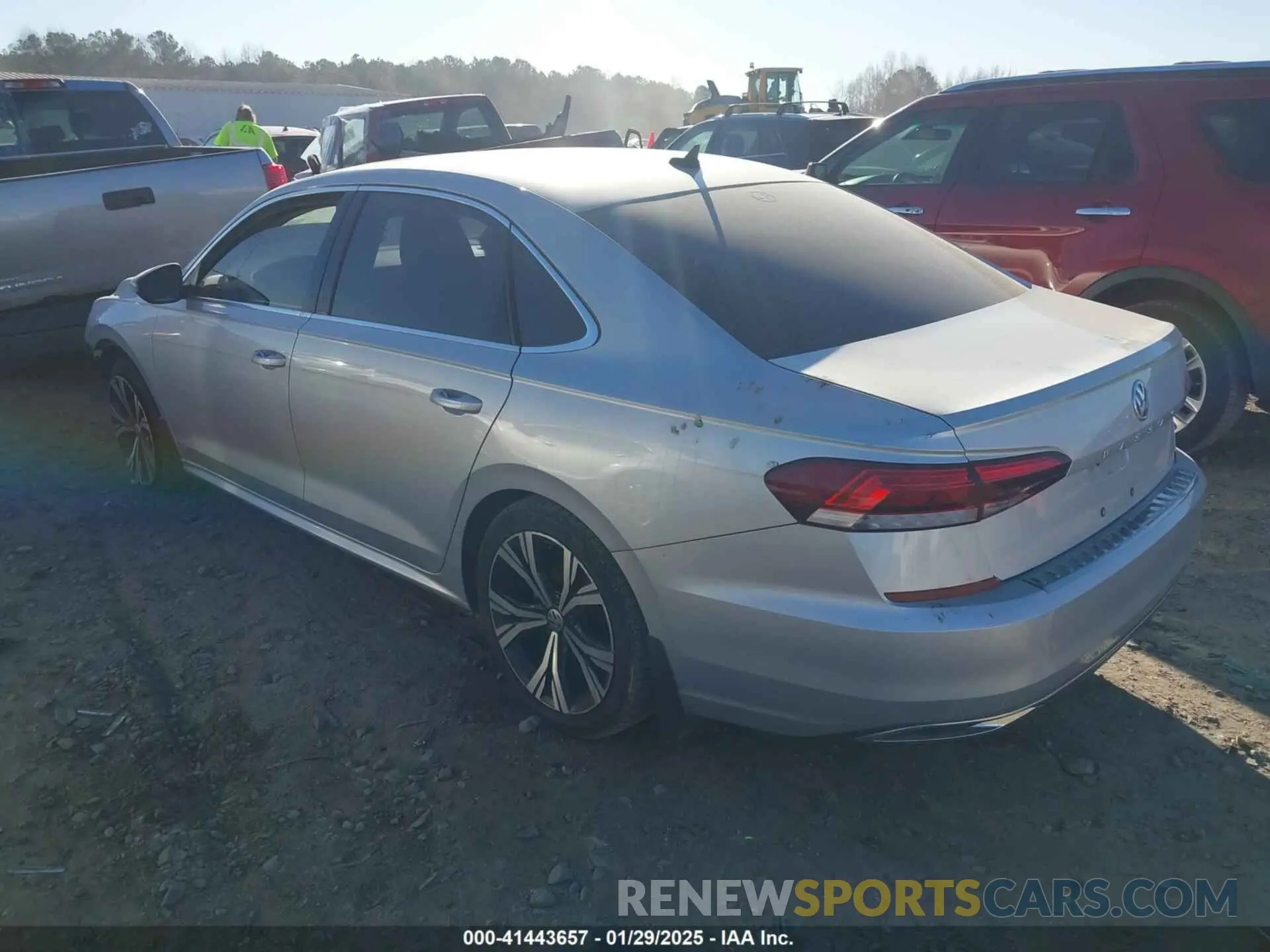 3 fotografías del automóvil dañado 1VWSA7A30MC014523 VOLKSWAGEN PASSAT 2021