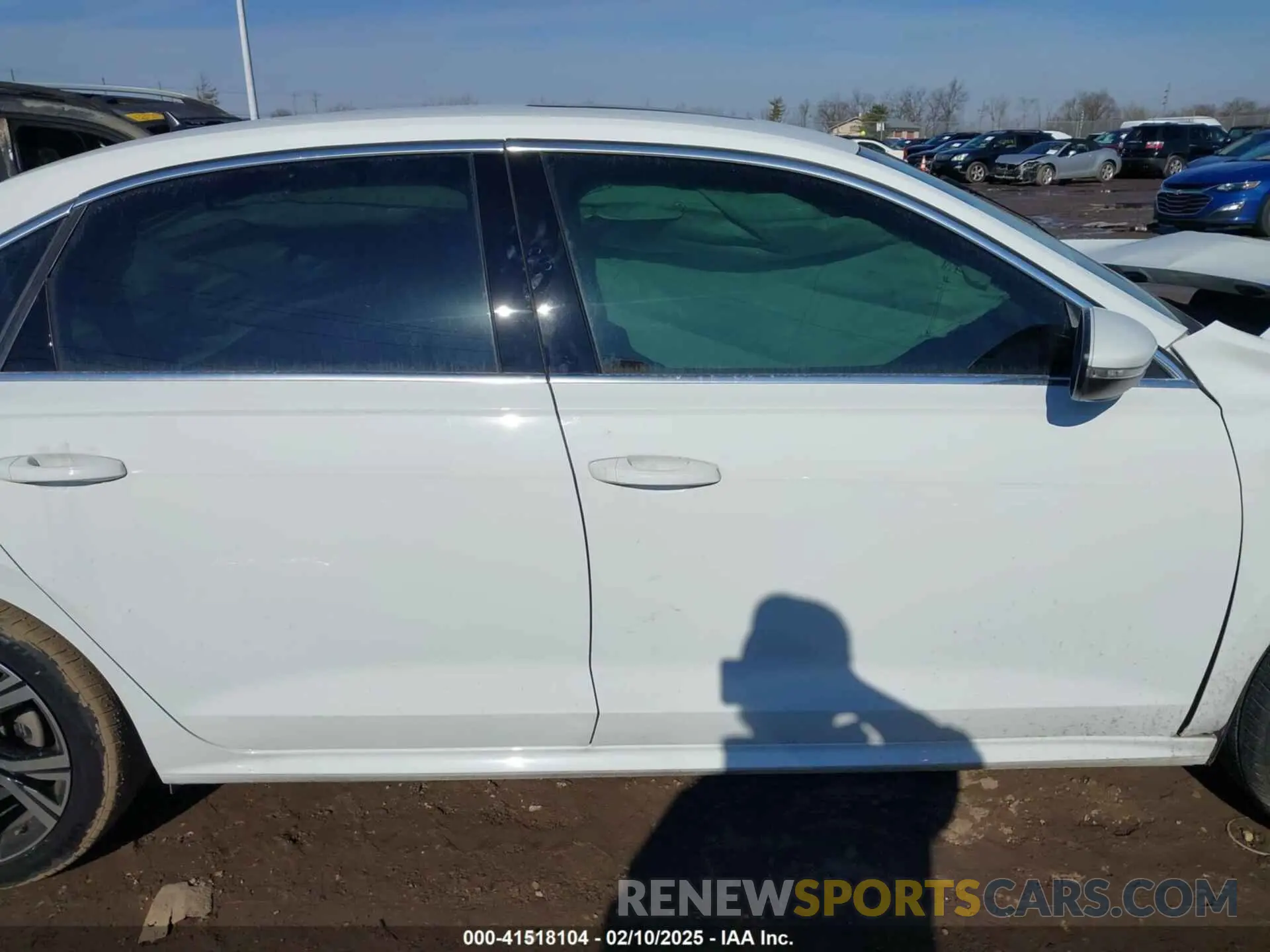 14 fotografías del automóvil dañado 1VWSA7A30MC017762 VOLKSWAGEN PASSAT 2021
