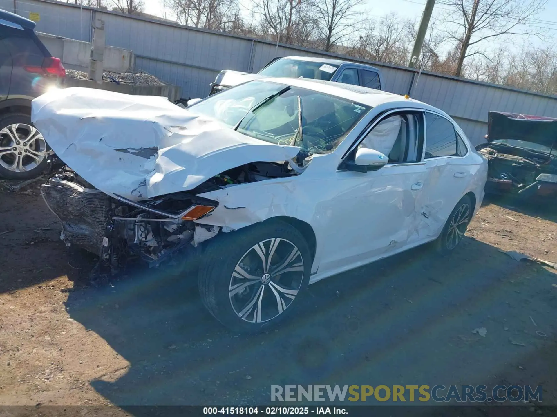 2 fotografías del automóvil dañado 1VWSA7A30MC017762 VOLKSWAGEN PASSAT 2021