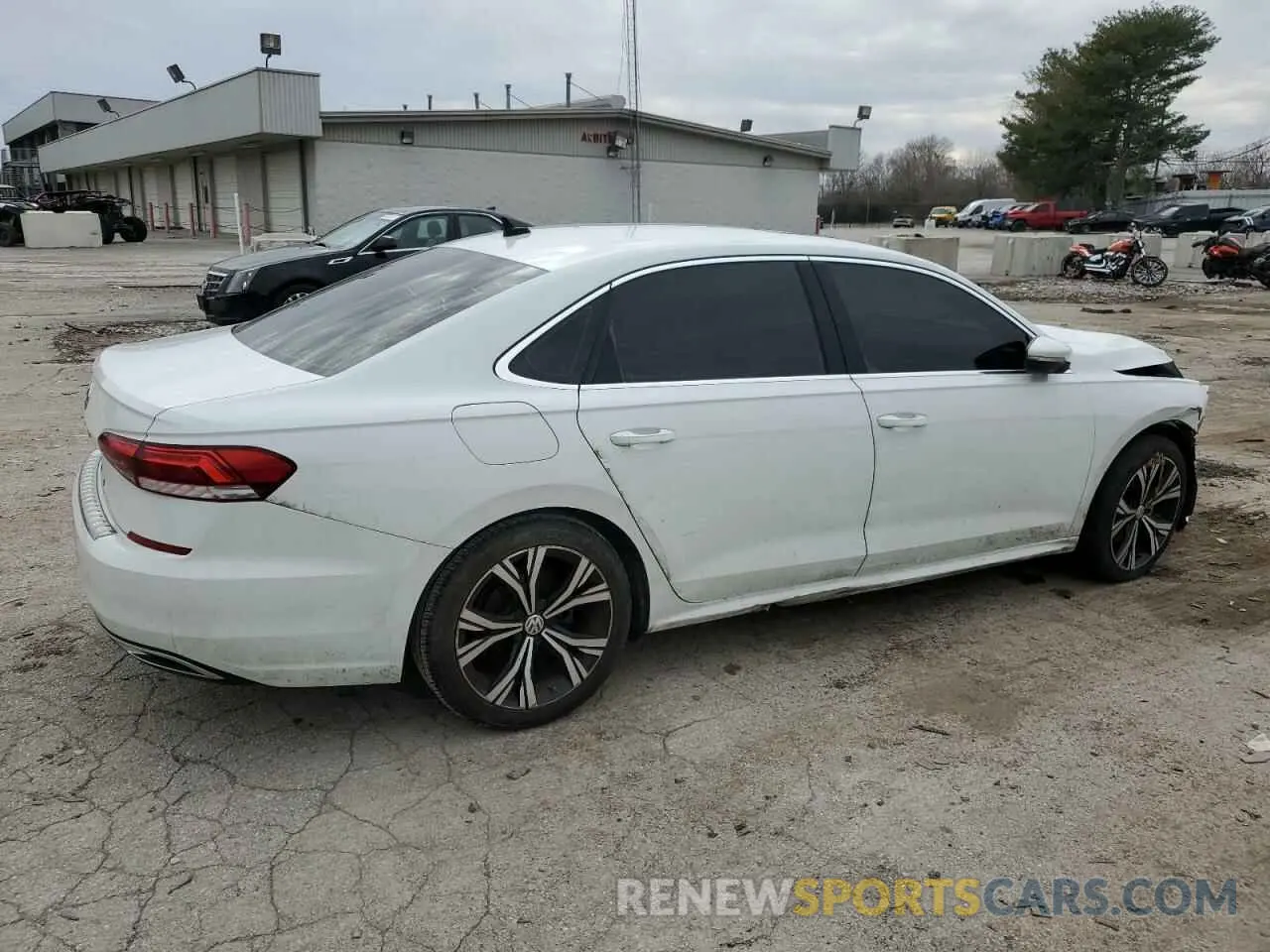 3 fotografías del automóvil dañado 1VWSA7A32MC009369 VOLKSWAGEN PASSAT 2021