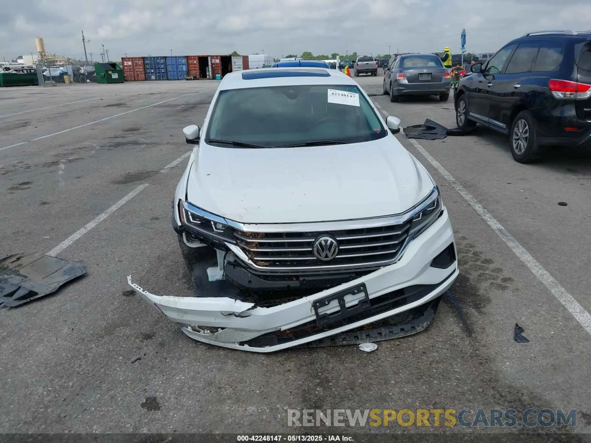 13 fotografías del automóvil dañado 1VWSA7A34MC000933 VOLKSWAGEN PASSAT 2021