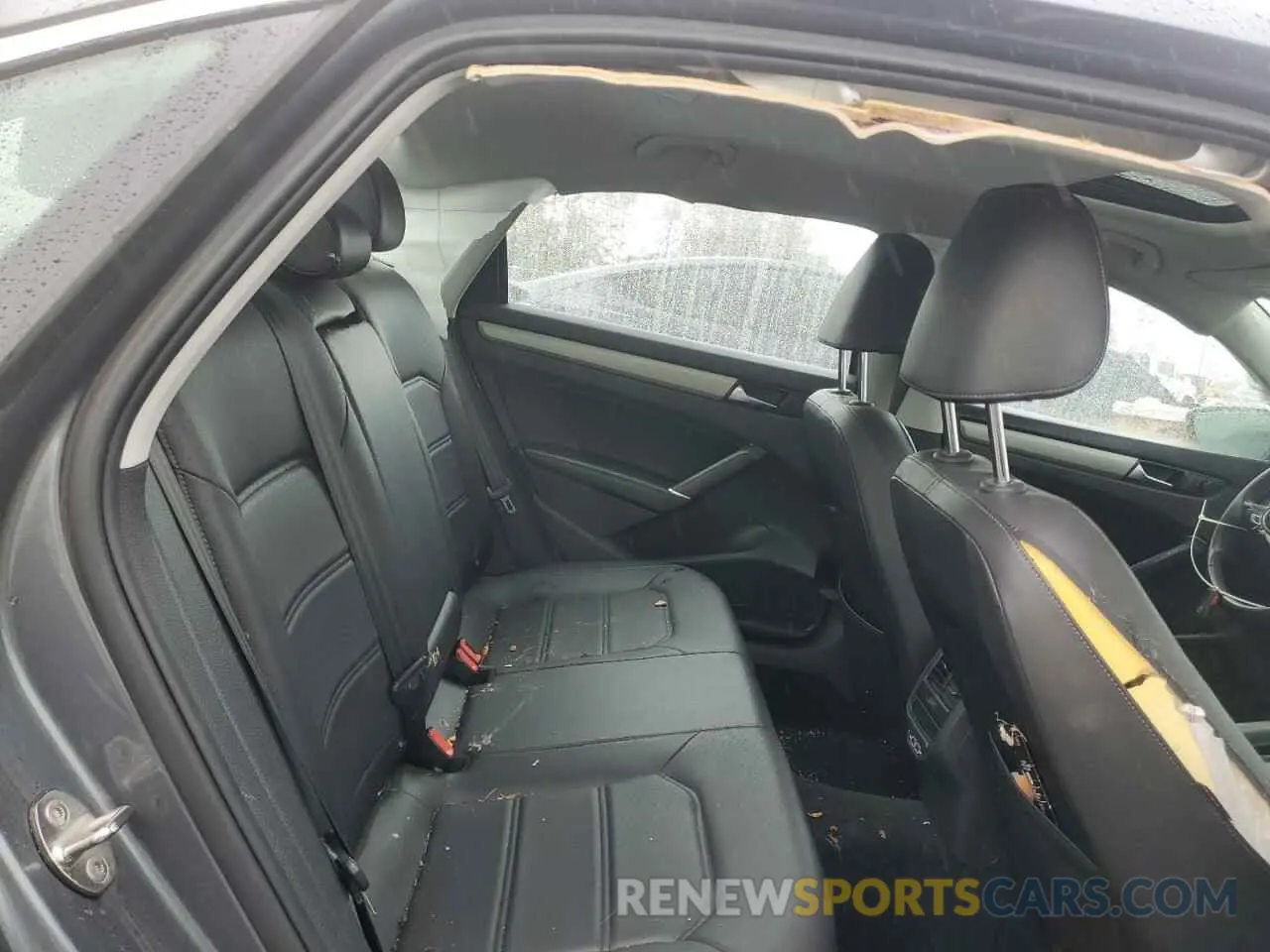 10 fotografías del automóvil dañado 1VWSA7A34MC010121 VOLKSWAGEN PASSAT 2021