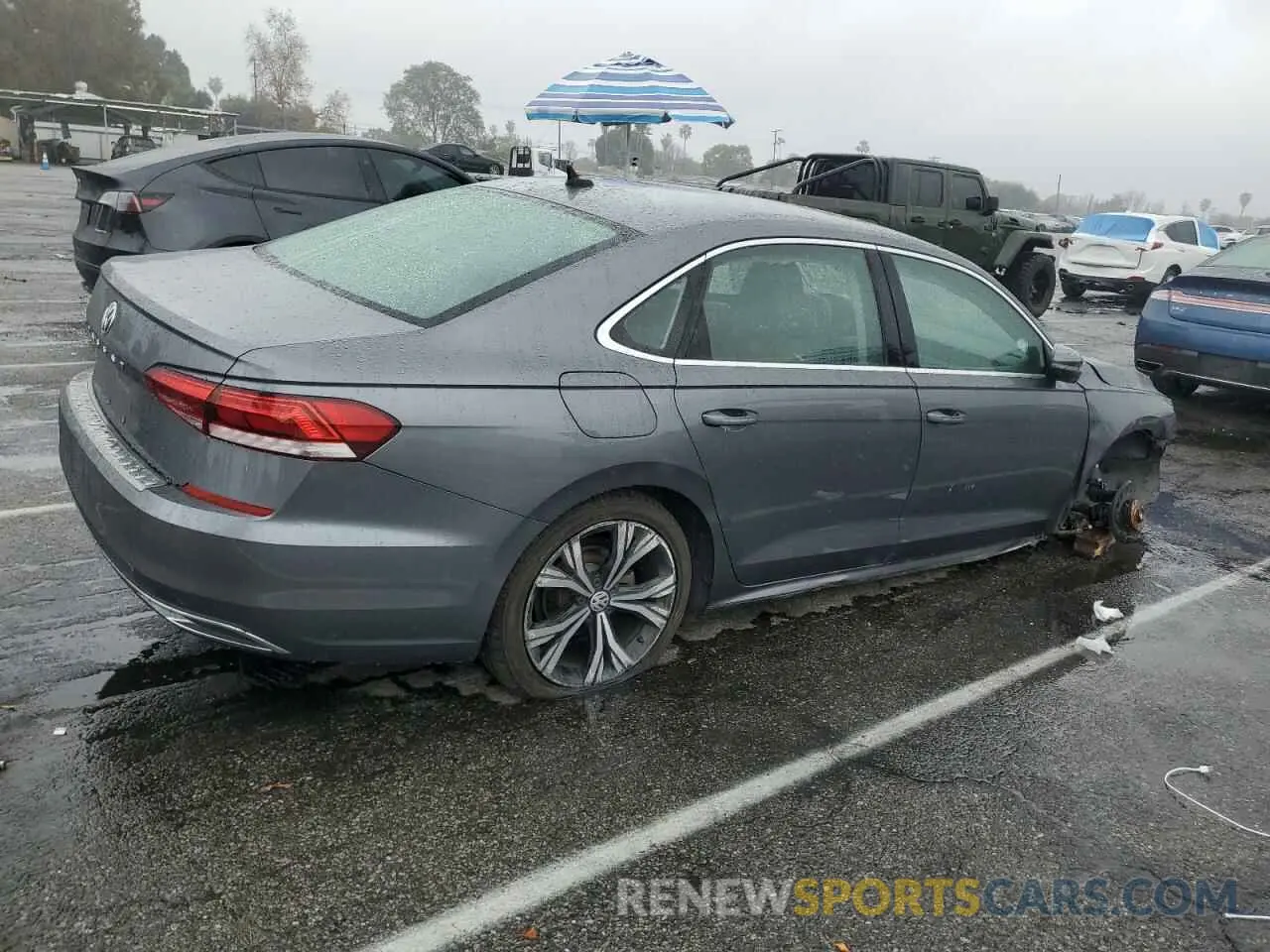 3 fotografías del automóvil dañado 1VWSA7A34MC010121 VOLKSWAGEN PASSAT 2021