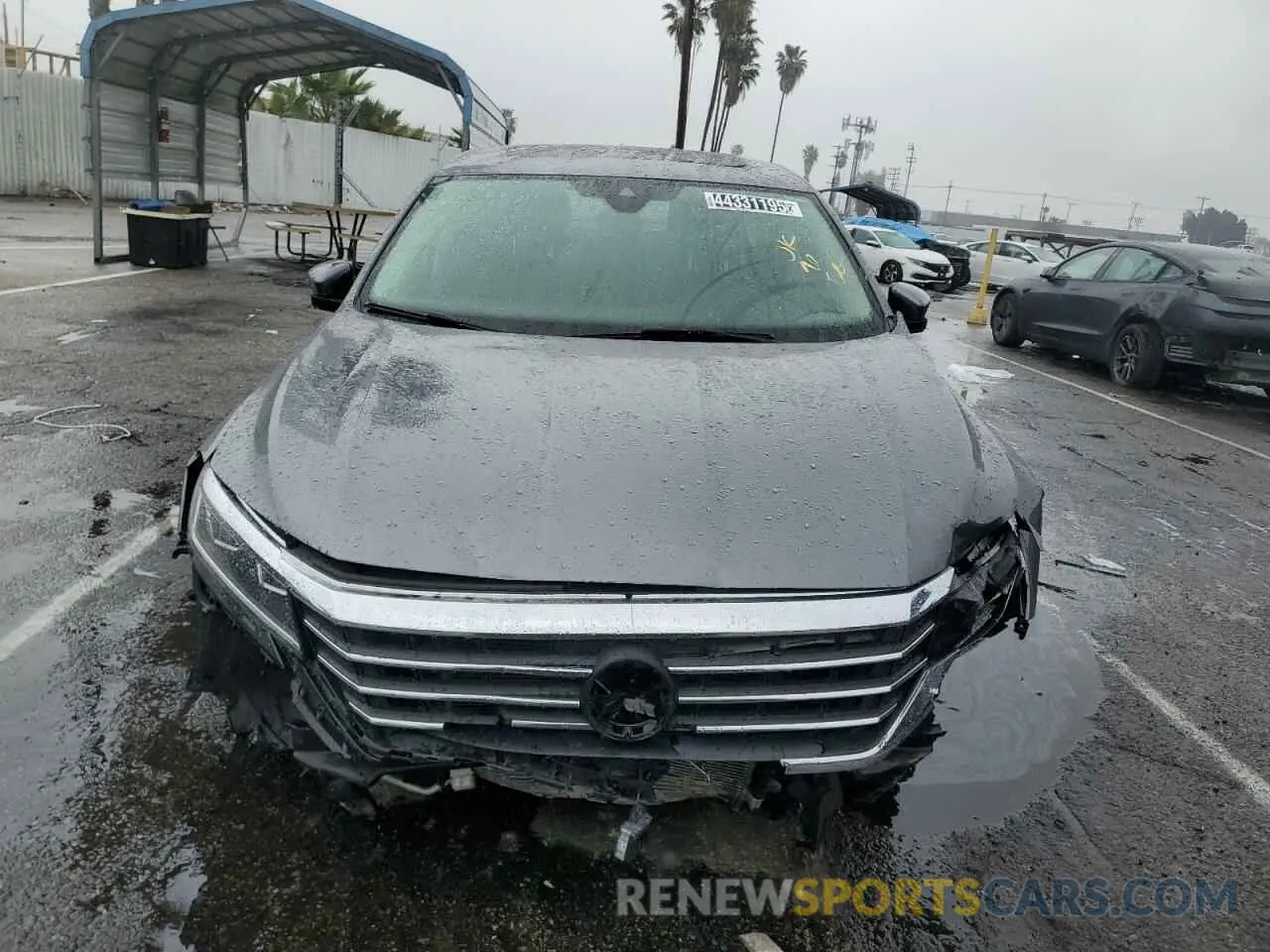 5 fotografías del automóvil dañado 1VWSA7A34MC010121 VOLKSWAGEN PASSAT 2021