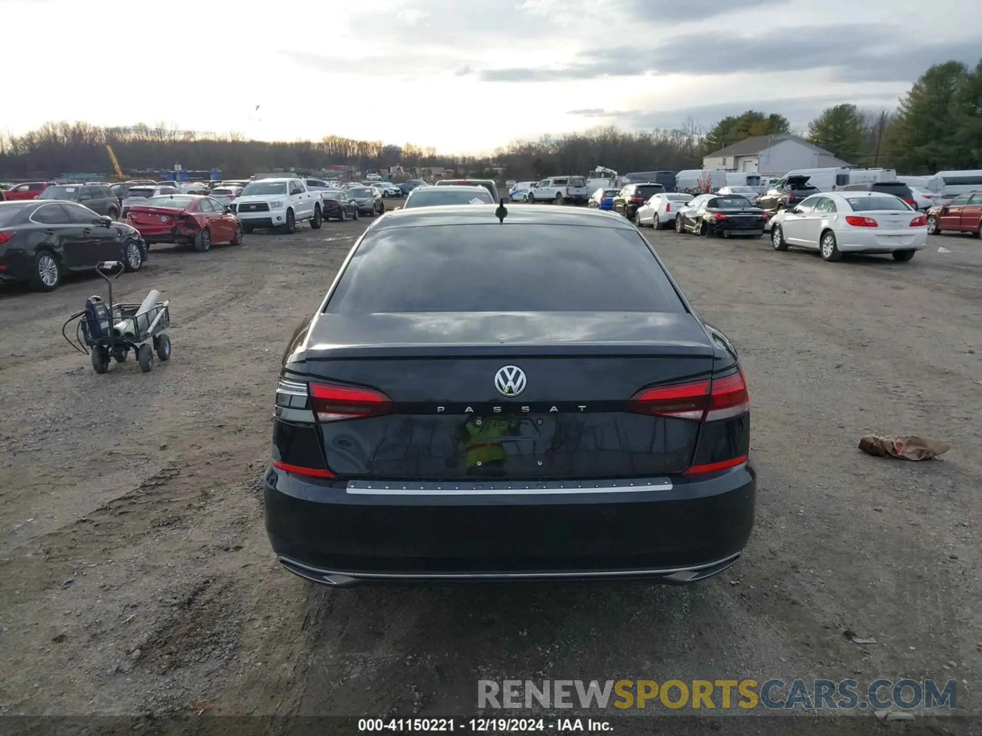 15 fotografías del automóvil dañado 1VWSA7A34MC019031 VOLKSWAGEN PASSAT 2021