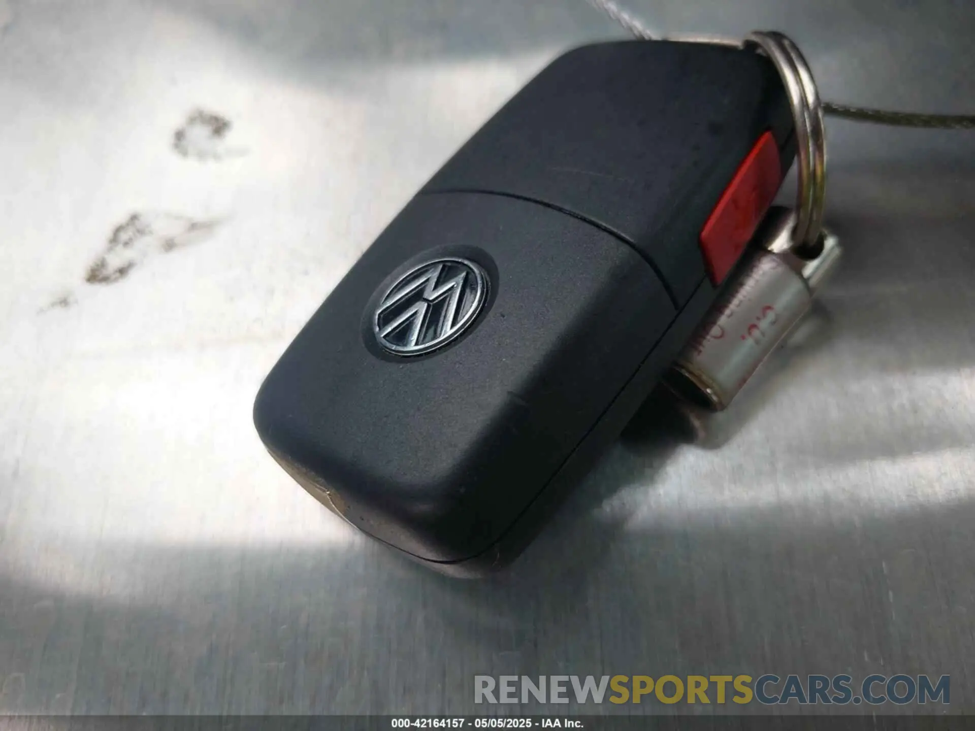 11 fotografías del automóvil dañado 1VWSA7A34MC019045 VOLKSWAGEN PASSAT 2021