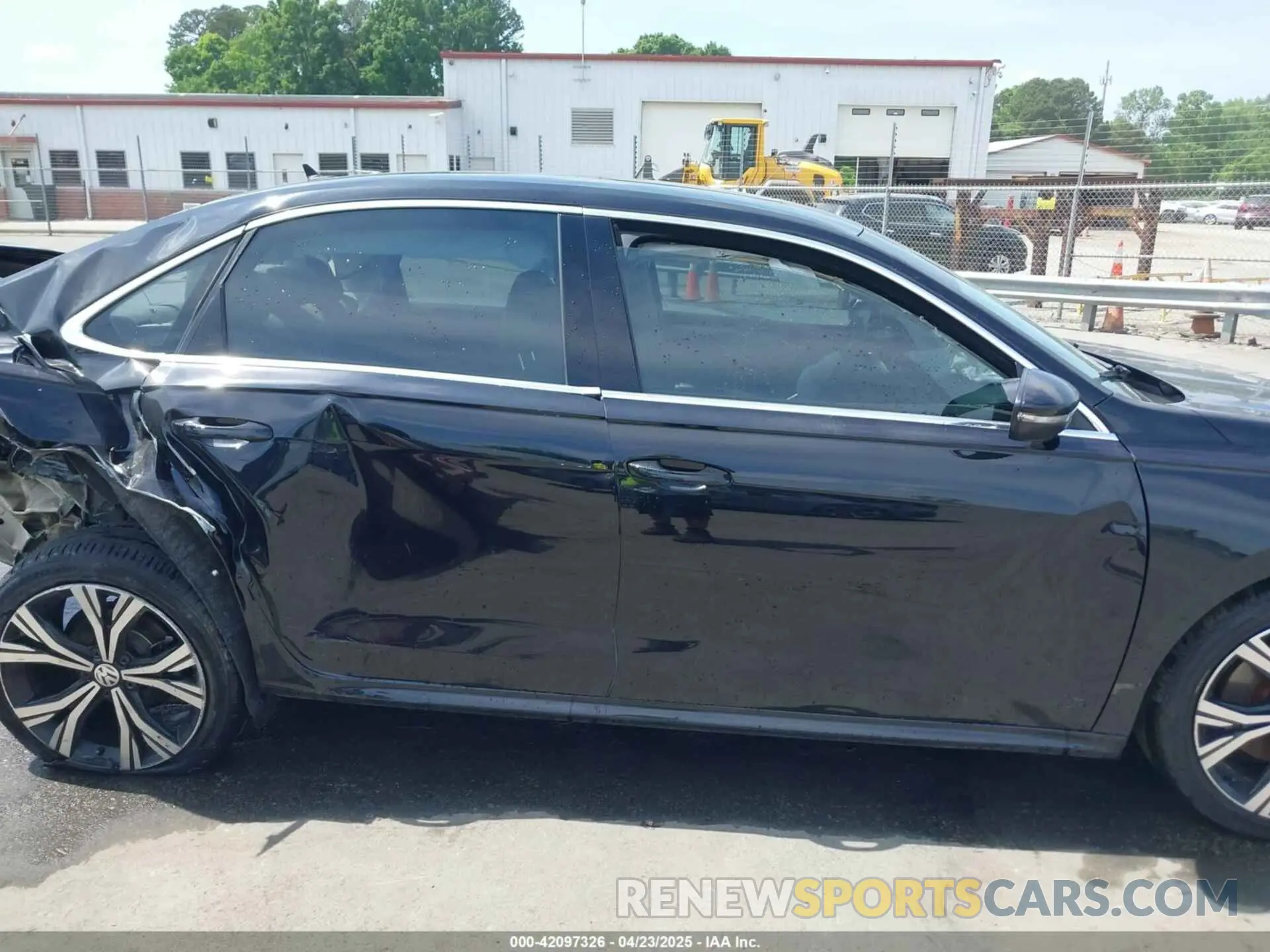 13 fotografías del automóvil dañado 1VWSA7A39MC002421 VOLKSWAGEN PASSAT 2021