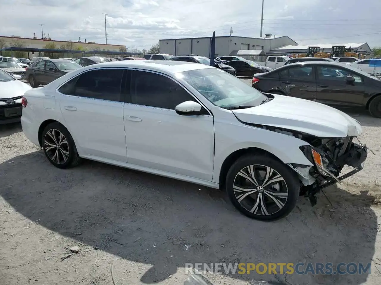 4 fotografías del automóvil dañado 1VWSA7A39MC017906 VOLKSWAGEN PASSAT 2021
