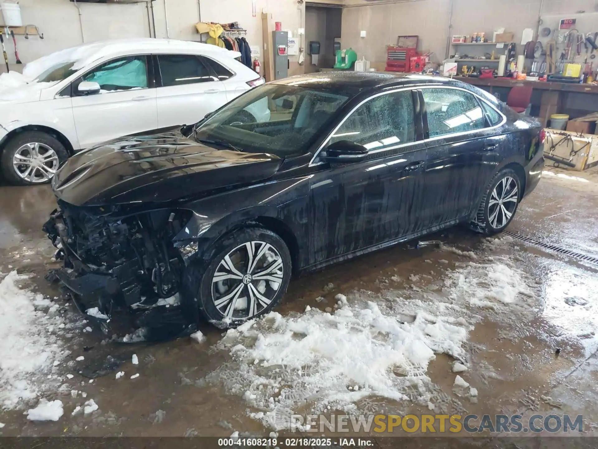 2 fotografías del automóvil dañado 1VWSA7A31NC003418 VOLKSWAGEN PASSAT 2022
