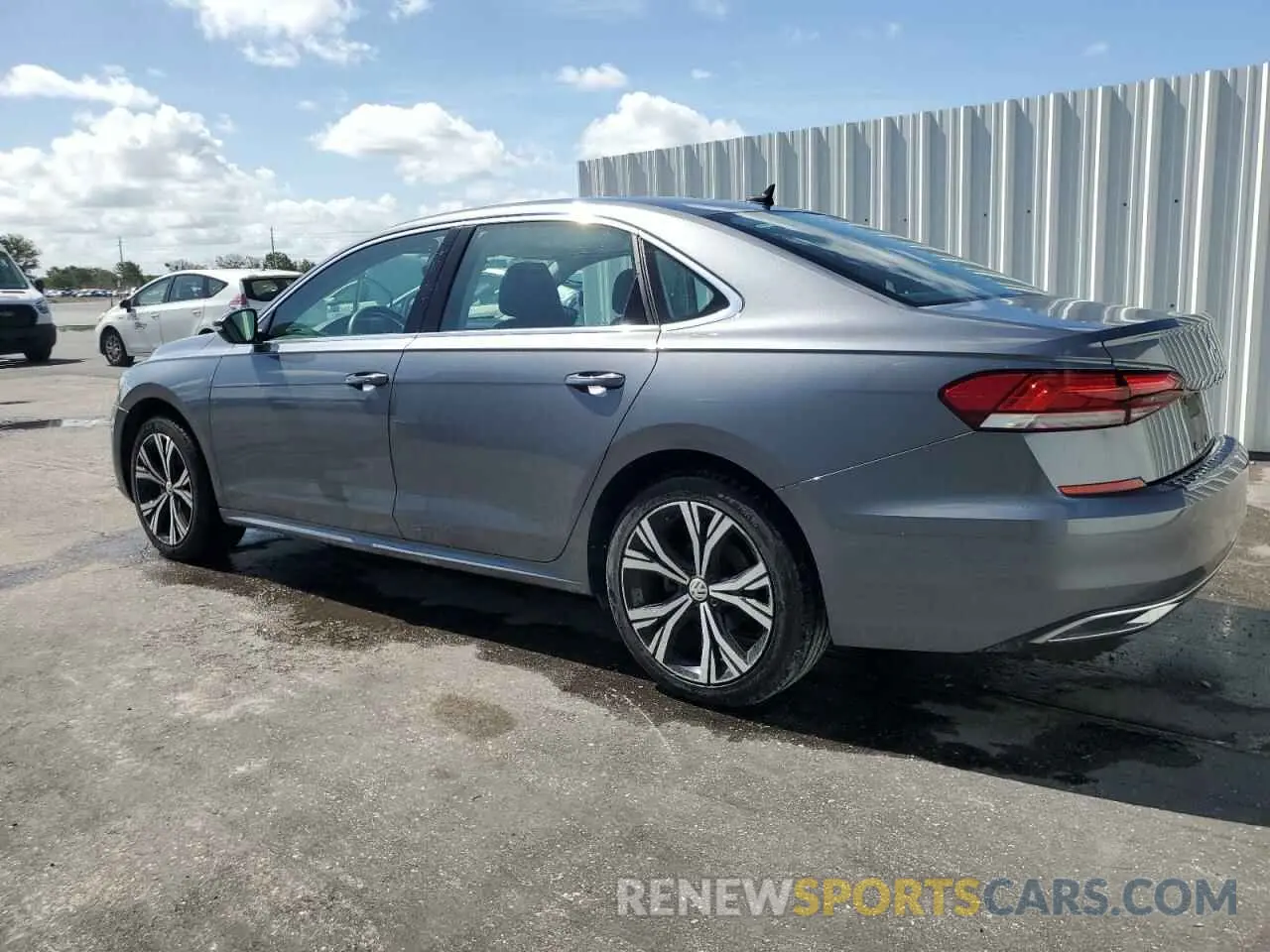 2 fotografías del automóvil dañado 1VWSA7A34NC006958 VOLKSWAGEN PASSAT 2022