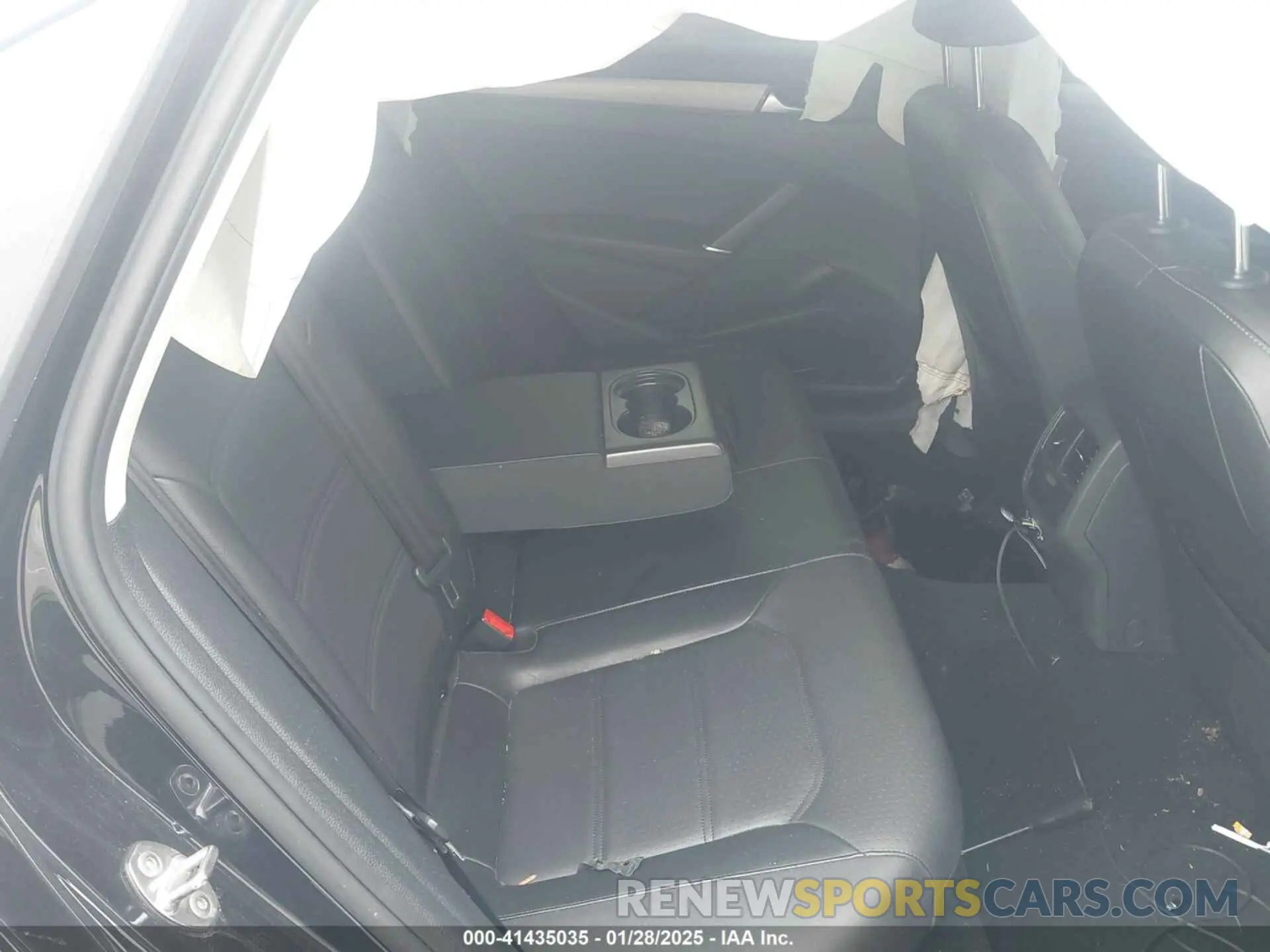 8 fotografías del automóvil dañado 1VWSA7A36NC009134 VOLKSWAGEN PASSAT 2022