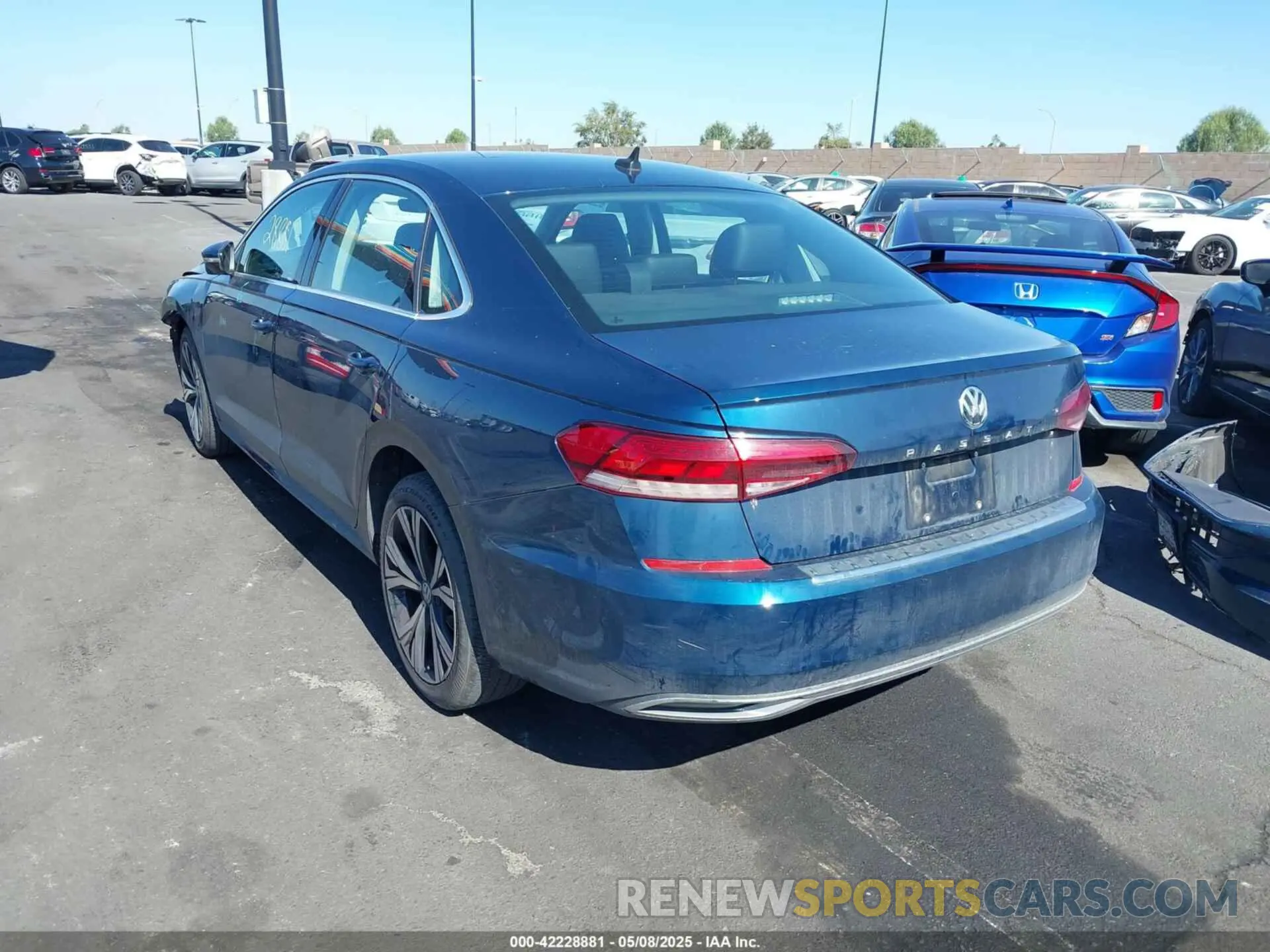 3 fotografías del automóvil dañado 1VWSA7A37NC007103 VOLKSWAGEN PASSAT 2022
