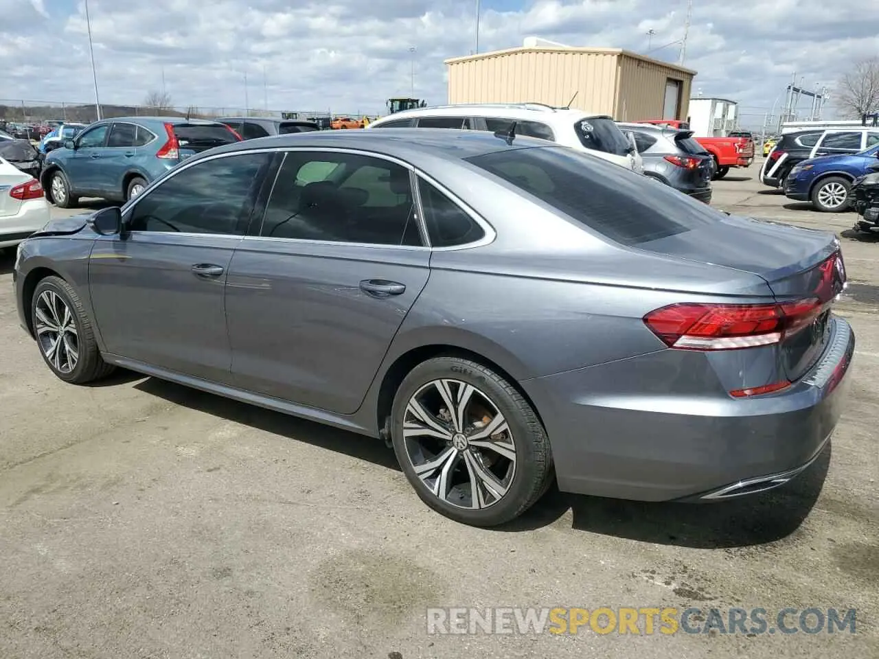 2 fotografías del automóvil dañado 1VWSA7A37NC007960 VOLKSWAGEN PASSAT 2022