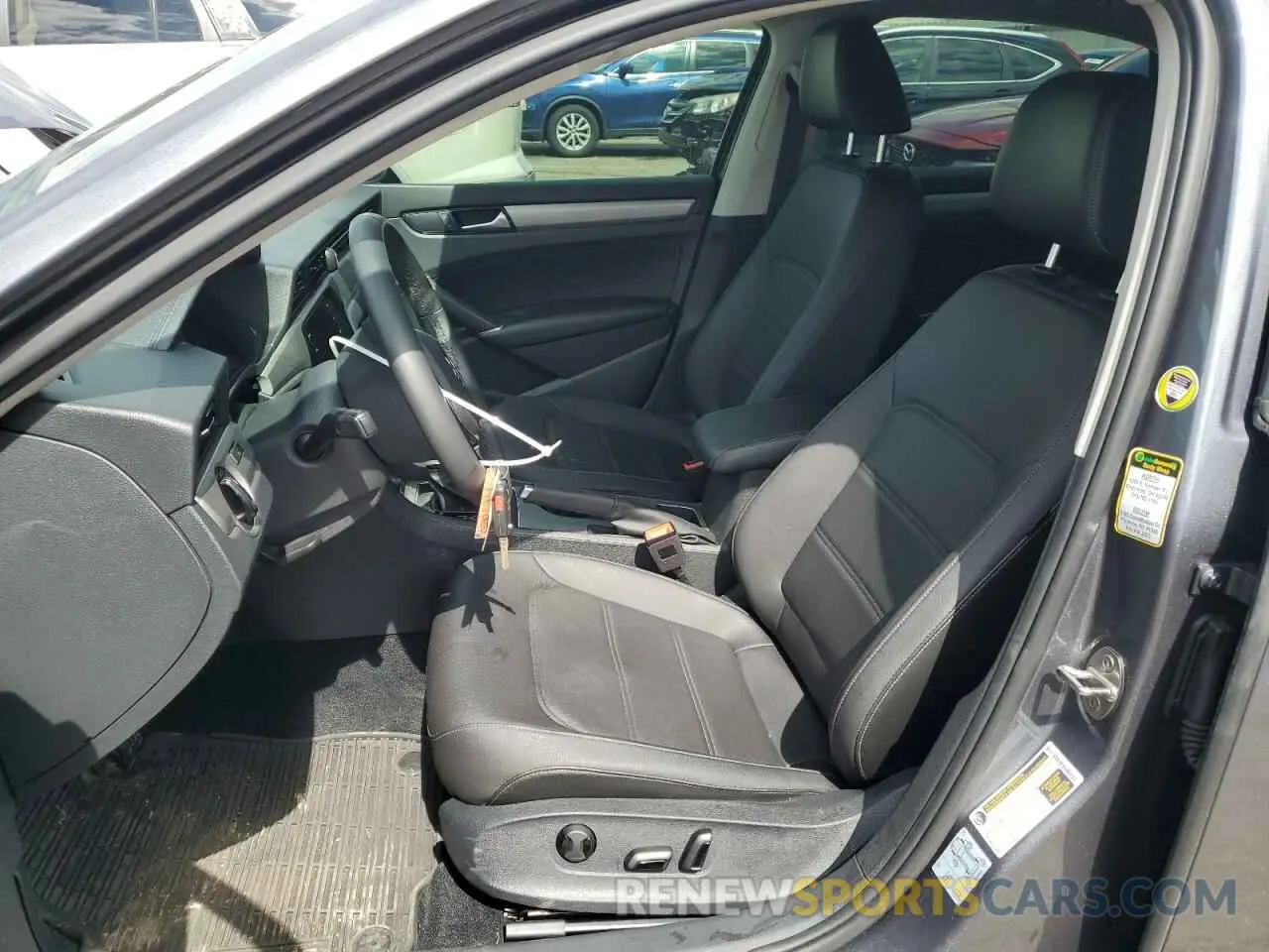 7 fotografías del automóvil dañado 1VWSA7A37NC007960 VOLKSWAGEN PASSAT 2022
