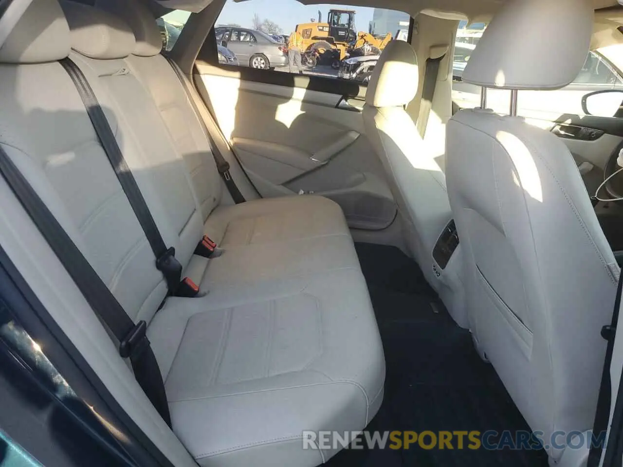 10 fotografías del automóvil dañado 1VWSA7A38NC004551 VOLKSWAGEN PASSAT 2022