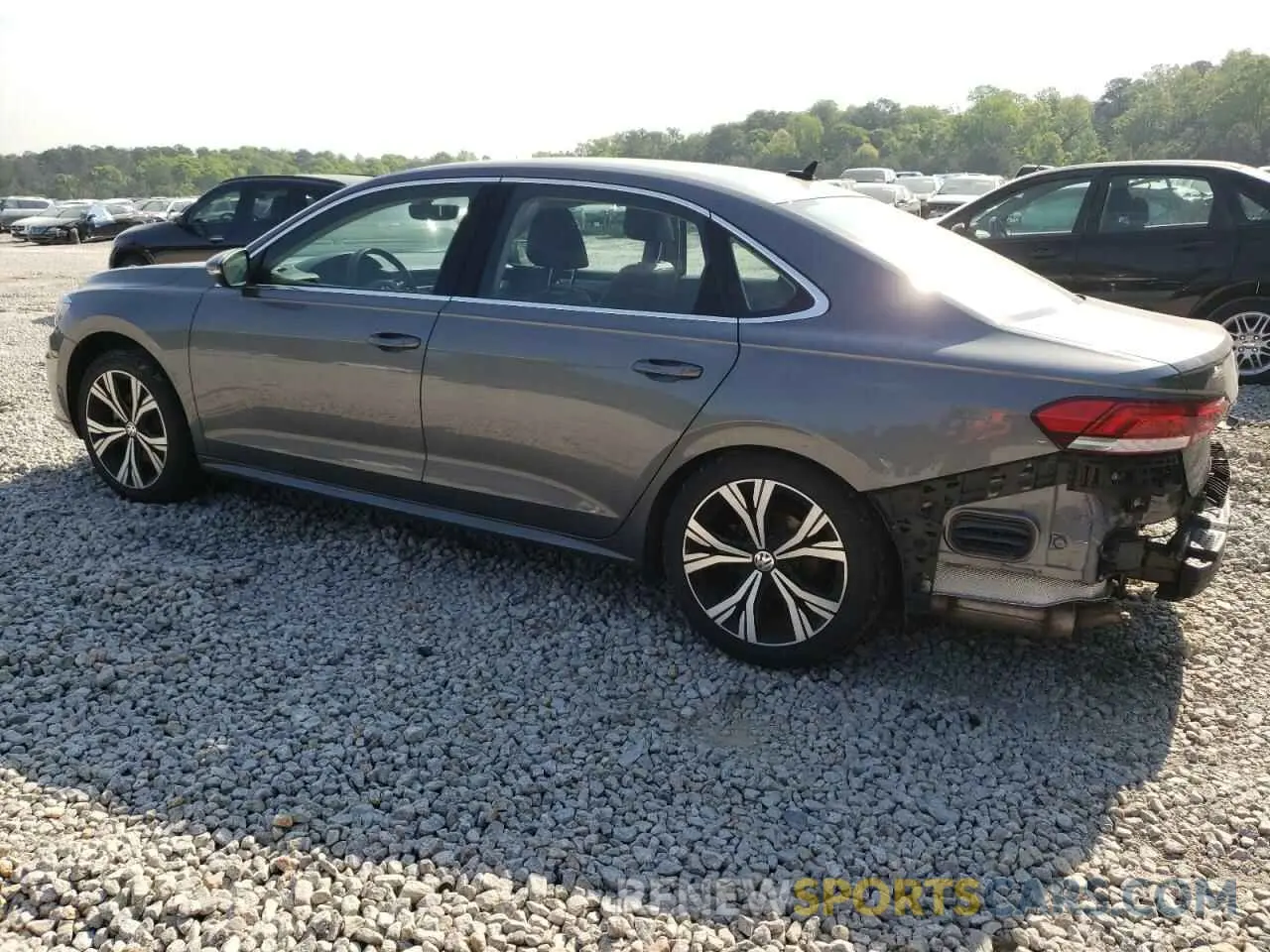 2 fotografías del automóvil dañado 1VWSA7A3XNC003403 VOLKSWAGEN PASSAT 2022