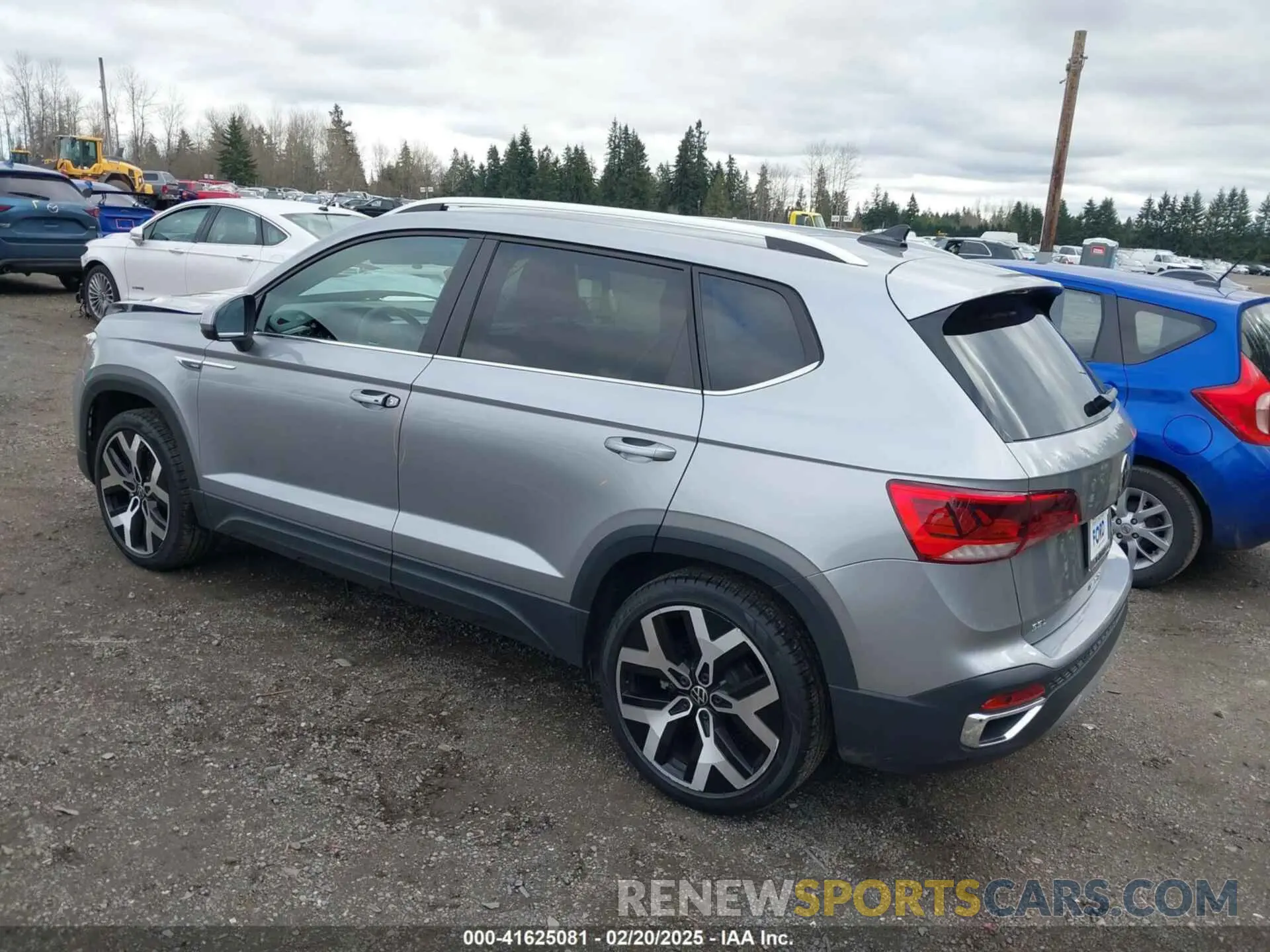 3 fotografías del automóvil dañado 3VV2X7B22NM090169 VOLKSWAGEN TAOS 2022