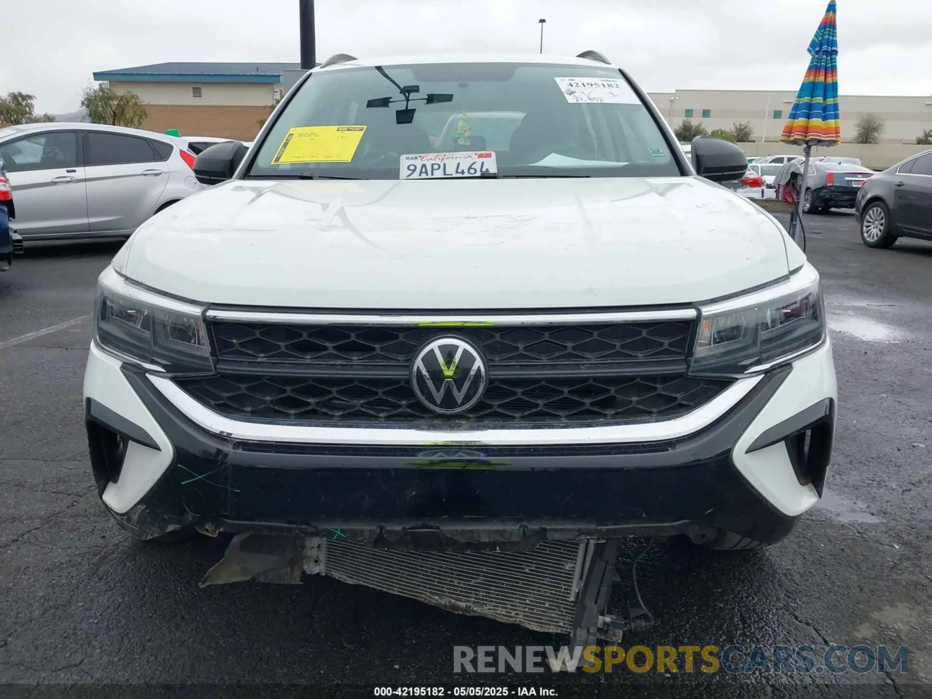 12 fotografías del automóvil dañado 3VVCX7B20NM056509 VOLKSWAGEN TAOS 2022