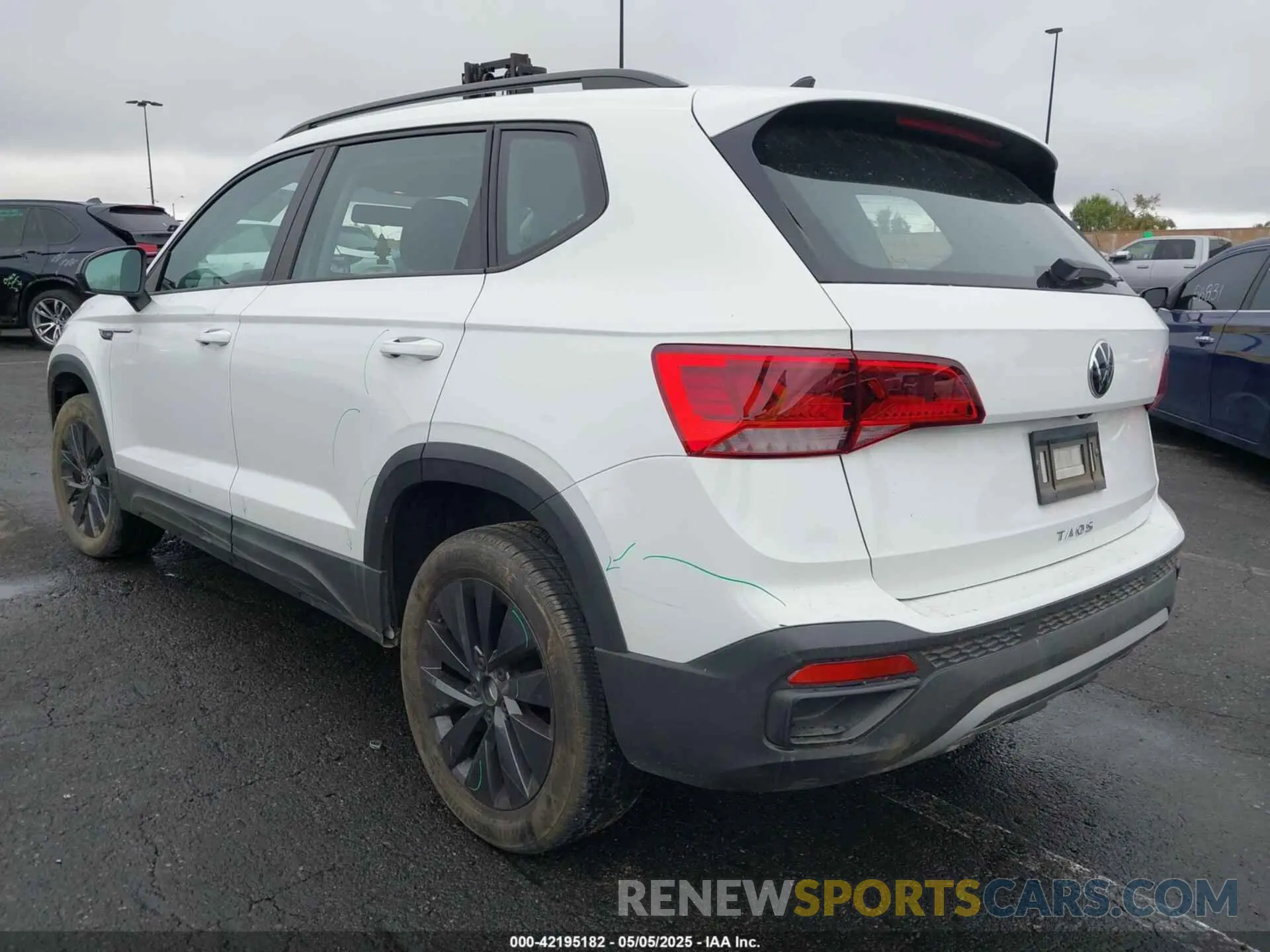 3 fotografías del automóvil dañado 3VVCX7B20NM056509 VOLKSWAGEN TAOS 2022