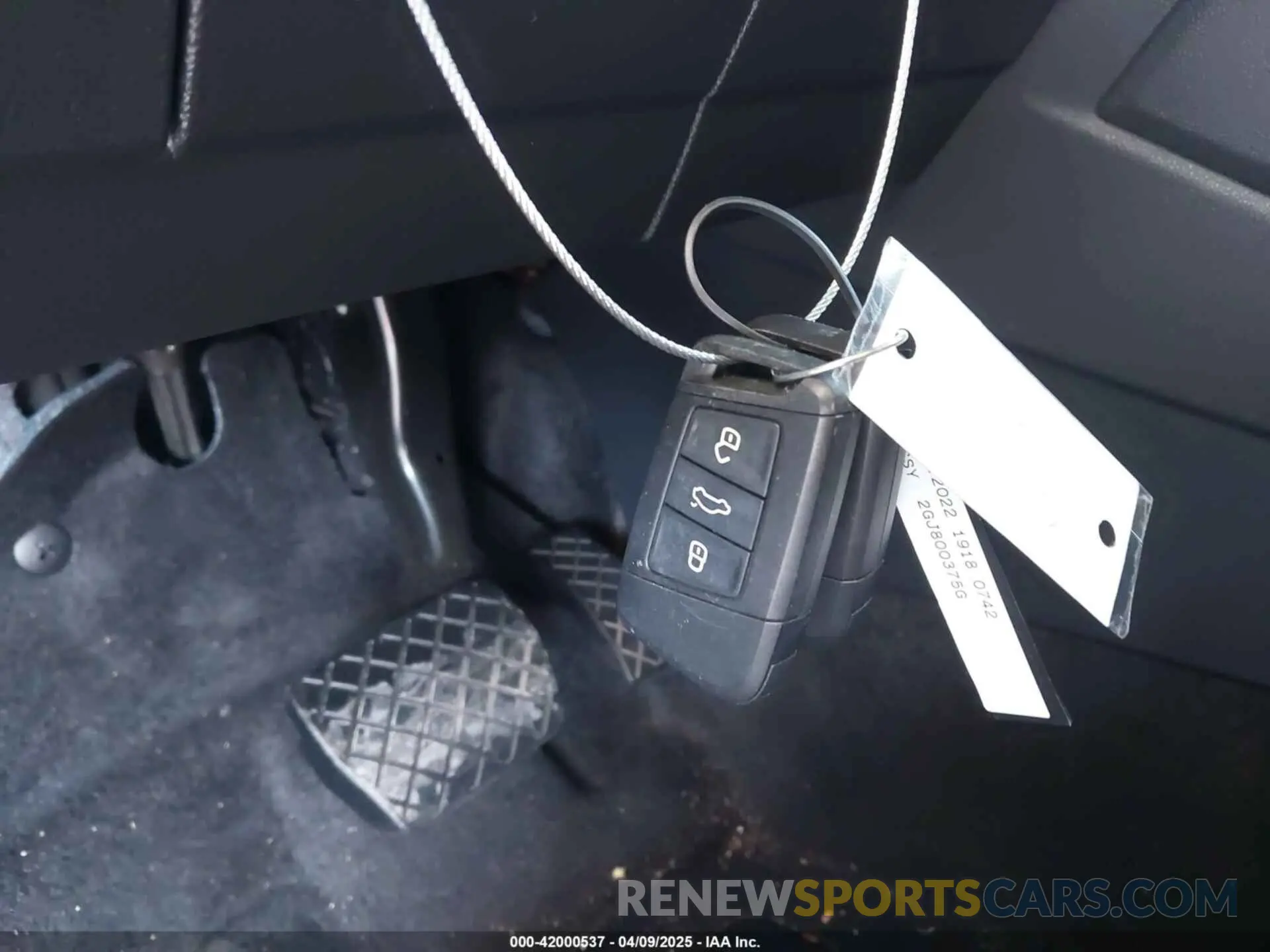 11 fotografías del automóvil dañado 3VVCX7B28NM097129 VOLKSWAGEN TAOS 2022