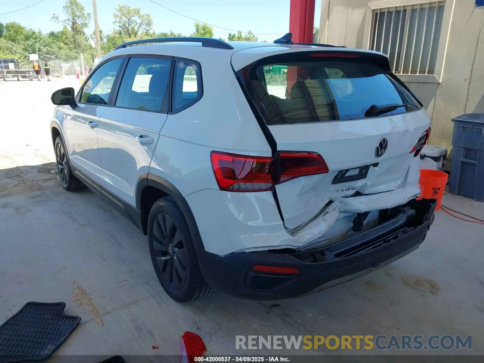 3 fotografías del automóvil dañado 3VVCX7B28NM097129 VOLKSWAGEN TAOS 2022