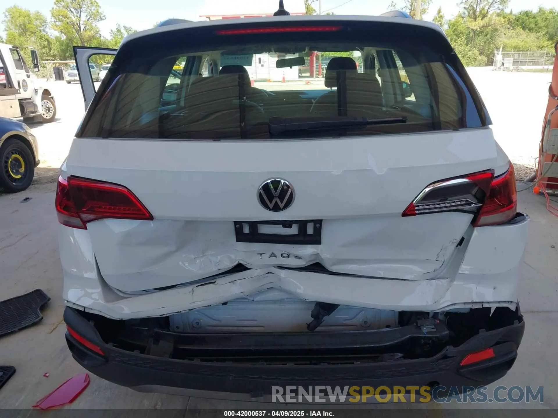 6 fotografías del automóvil dañado 3VVCX7B28NM097129 VOLKSWAGEN TAOS 2022