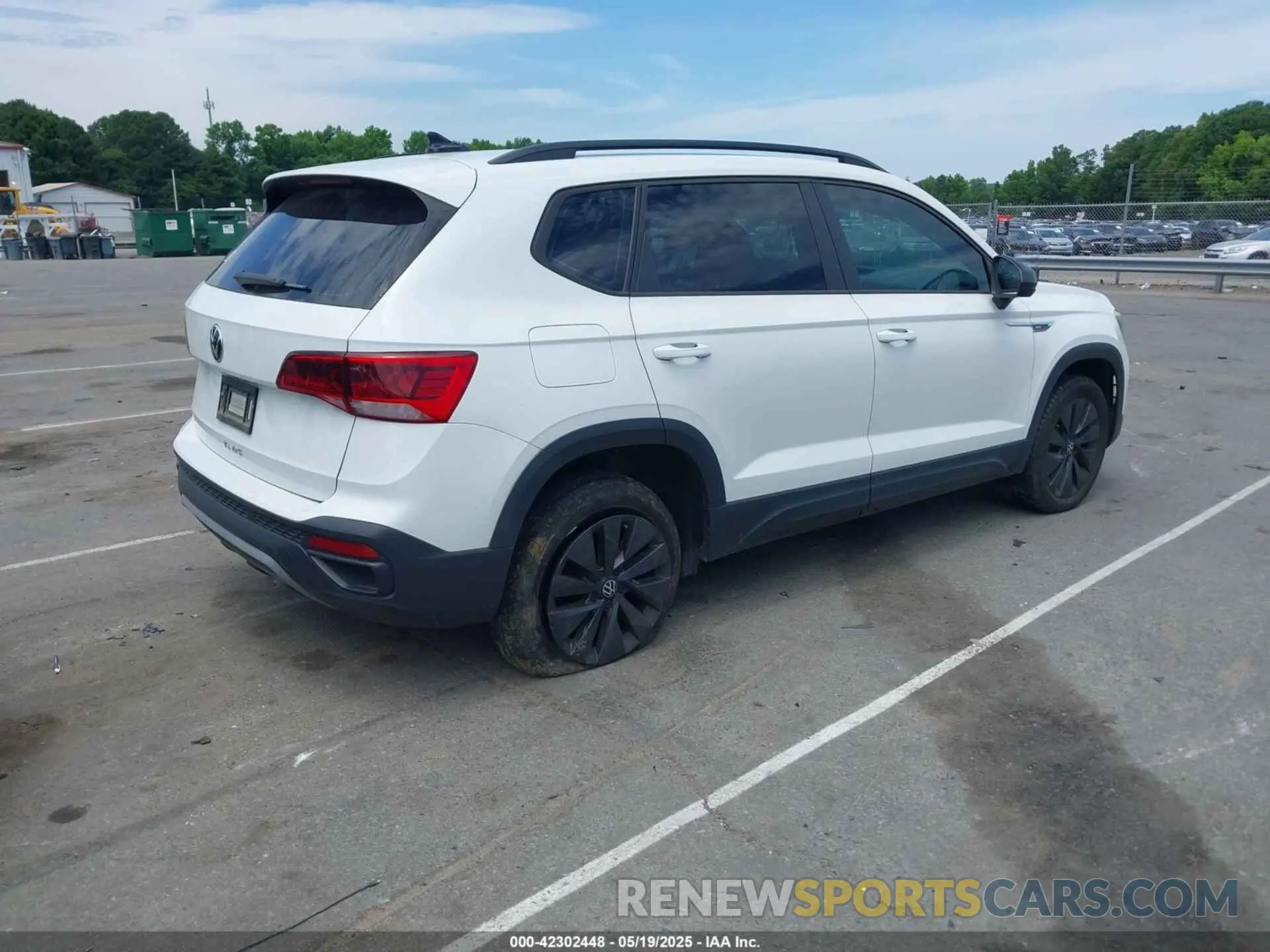 4 fotografías del automóvil dañado 3VVCX7B2XNM018415 VOLKSWAGEN TAOS 2022