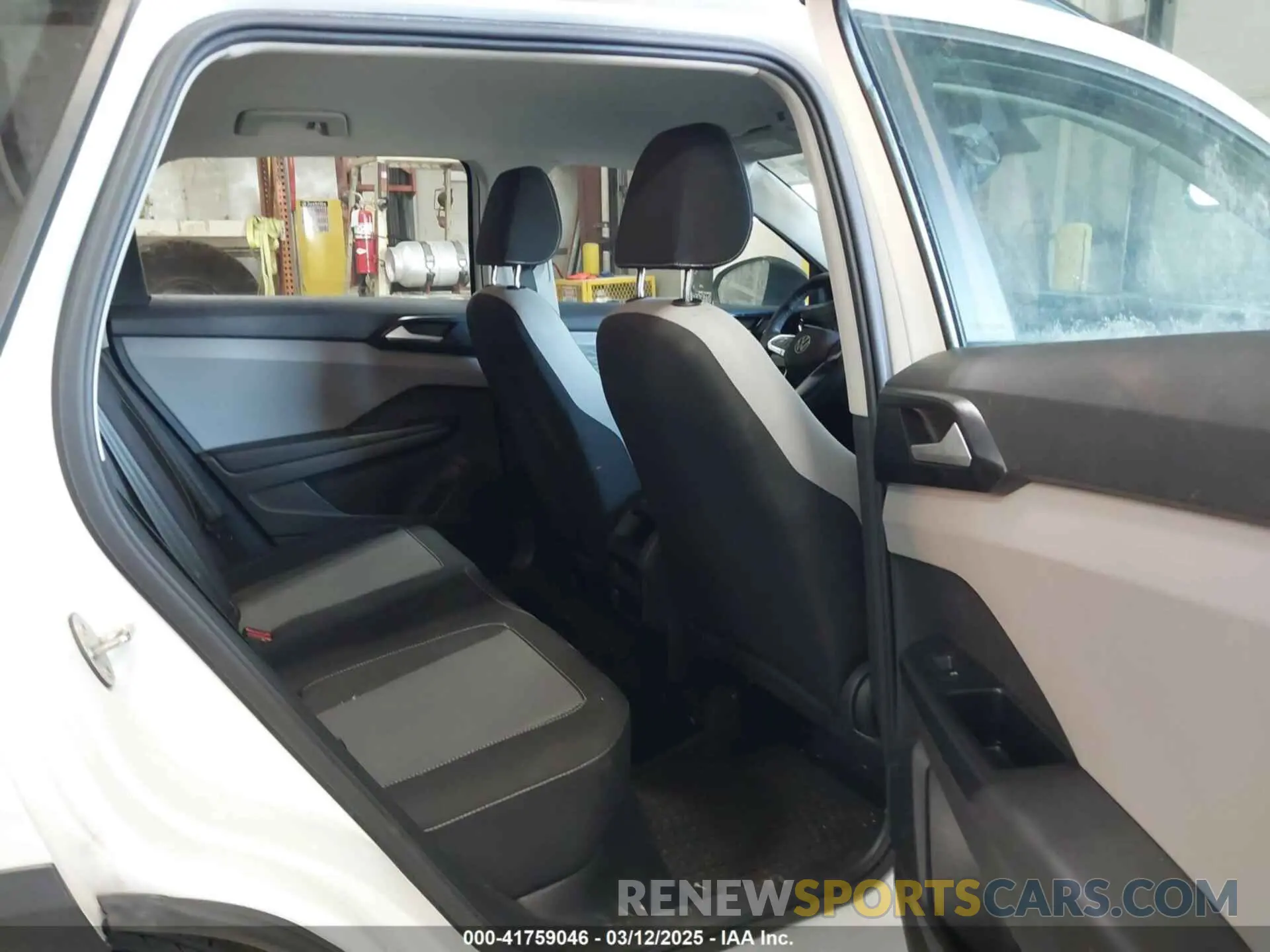8 fotografías del automóvil dañado 3VVMX7B24NM036848 VOLKSWAGEN TAOS 2022