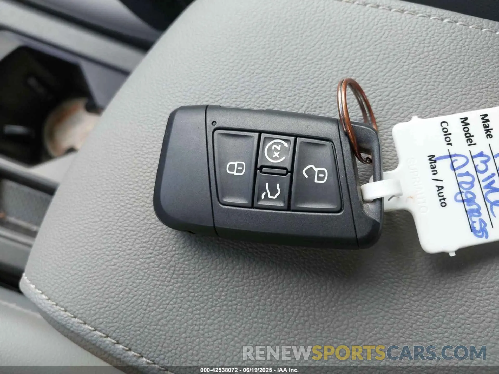 11 fotografías del automóvil dañado 3VVPX7B28NM055495 VOLKSWAGEN TAOS 2022