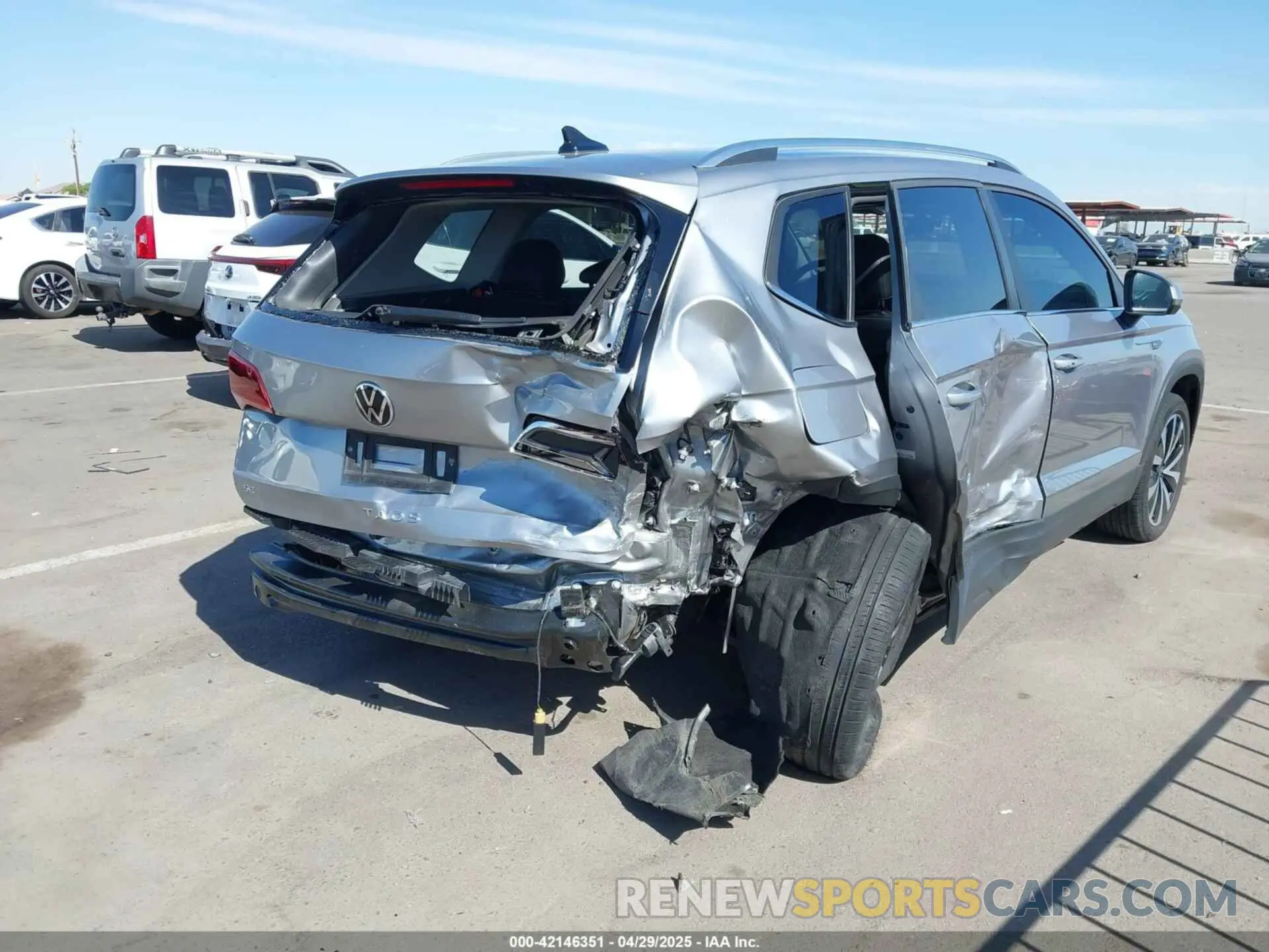 6 fotografías del automóvil dañado 3VVRX7B20NM100096 VOLKSWAGEN TAOS 2022
