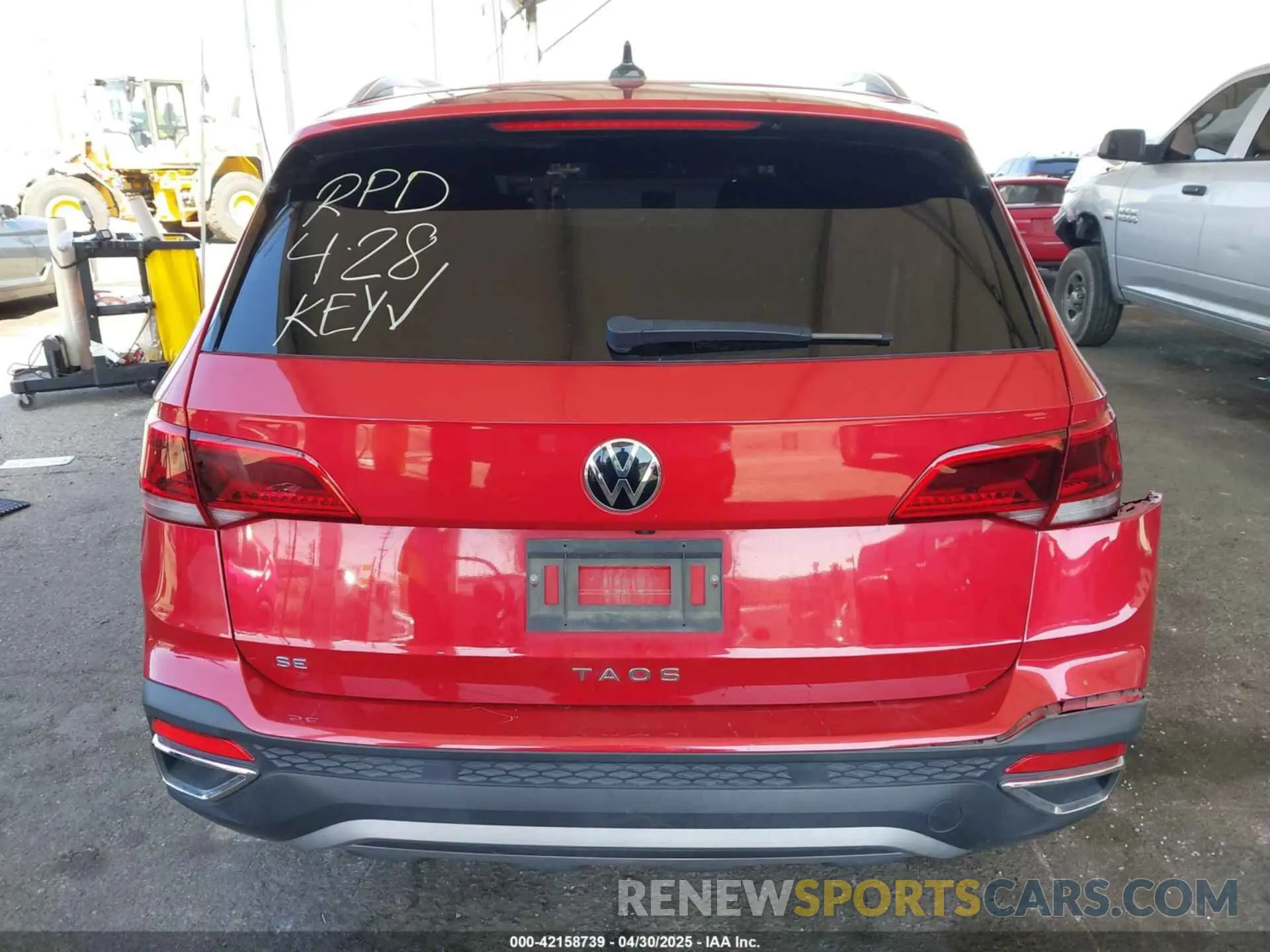 16 fotografías del automóvil dañado 3VVRX7B27NM091672 VOLKSWAGEN TAOS 2022