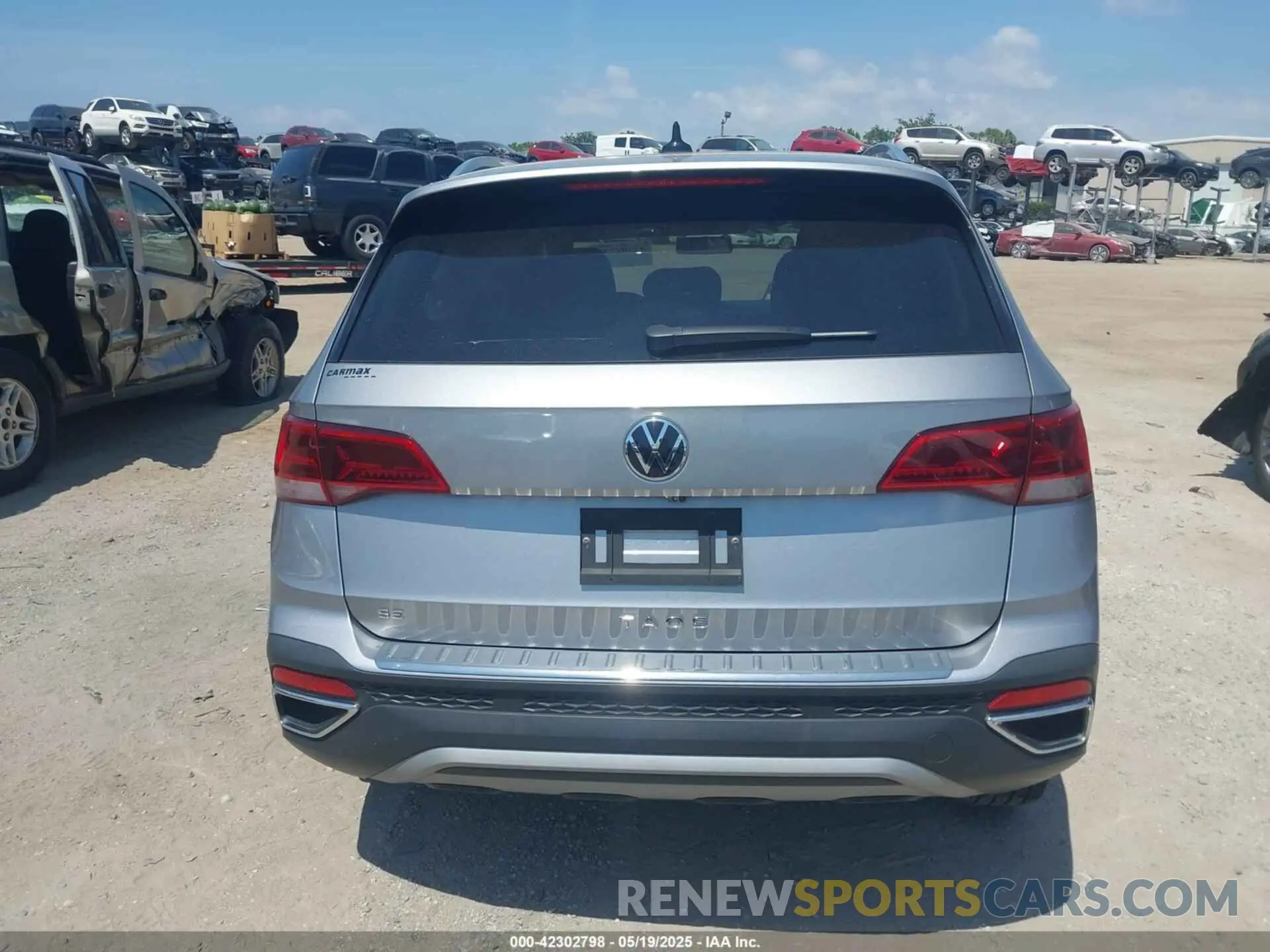 17 fotografías del automóvil dañado 3VVRX7B29NM092290 VOLKSWAGEN TAOS 2022