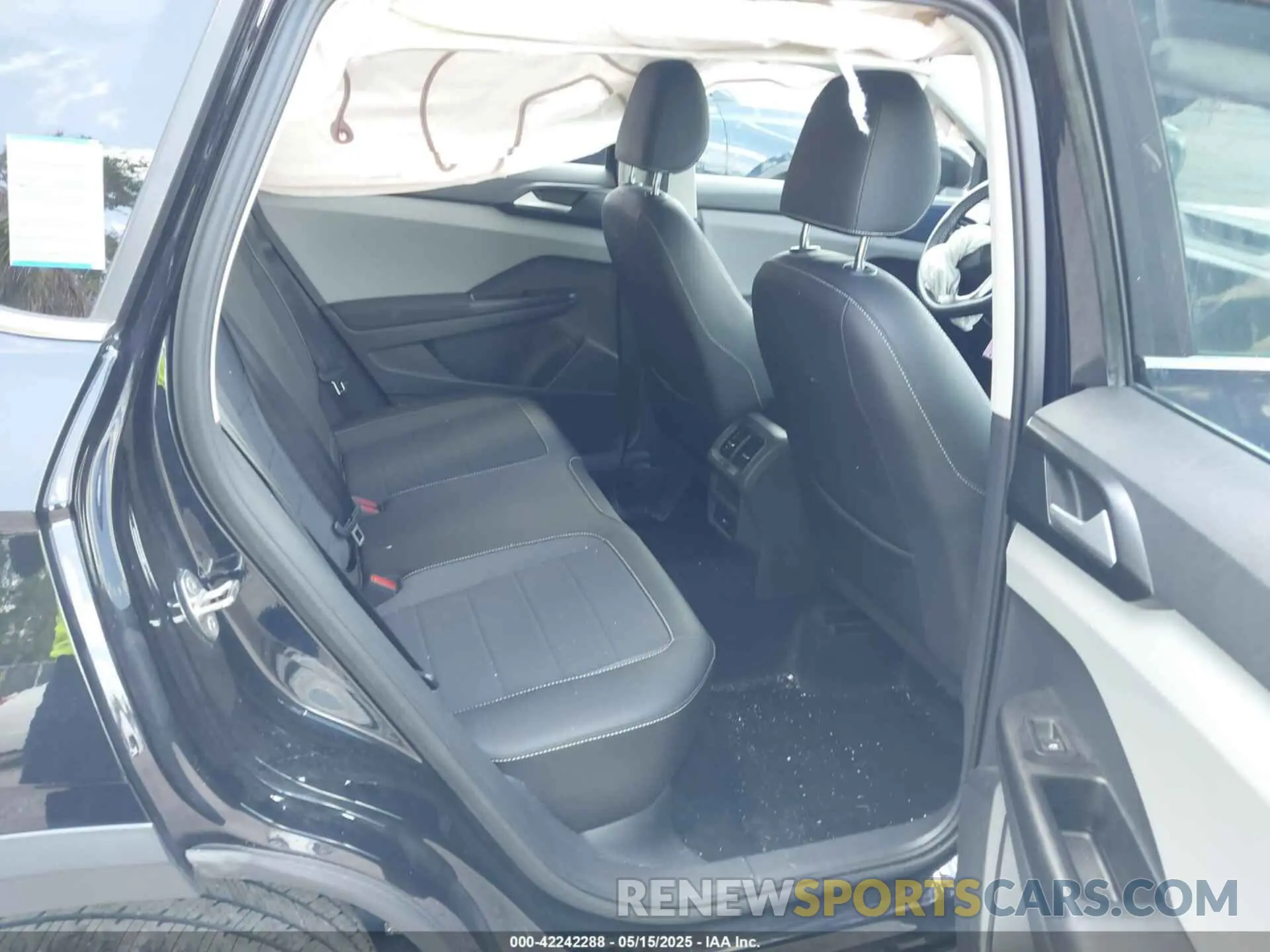 8 fotografías del automóvil dañado 3VVSX7B24NM091016 VOLKSWAGEN TAOS 2022