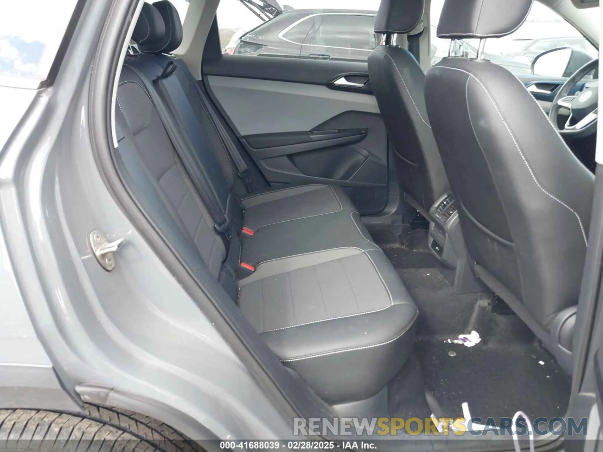 8 fotografías del automóvil dañado 3VVTX7B23NM096969 VOLKSWAGEN TAOS 2022