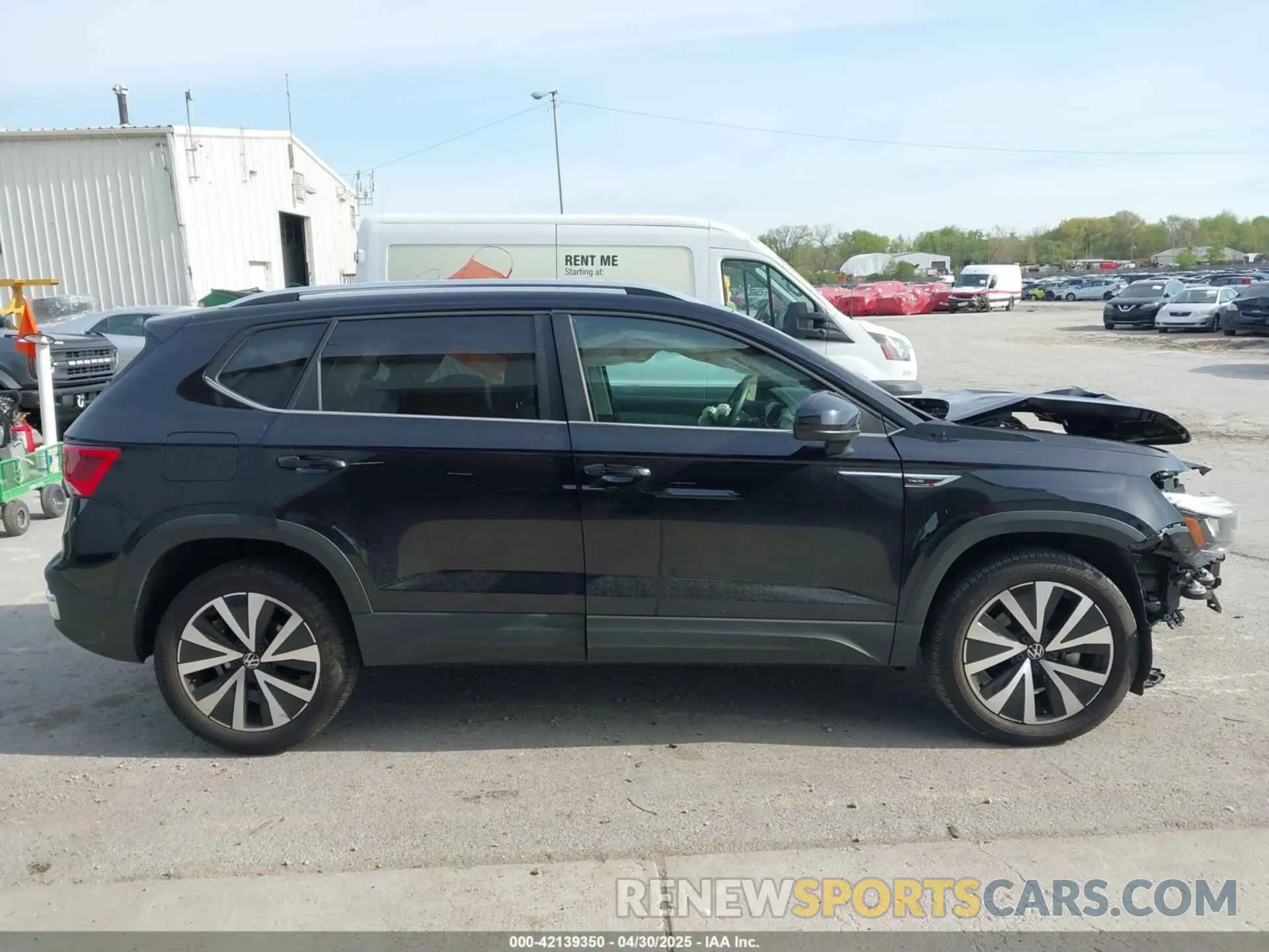 14 fotografías del automóvil dañado 3VVWX7B29NM066758 VOLKSWAGEN TAOS 2022