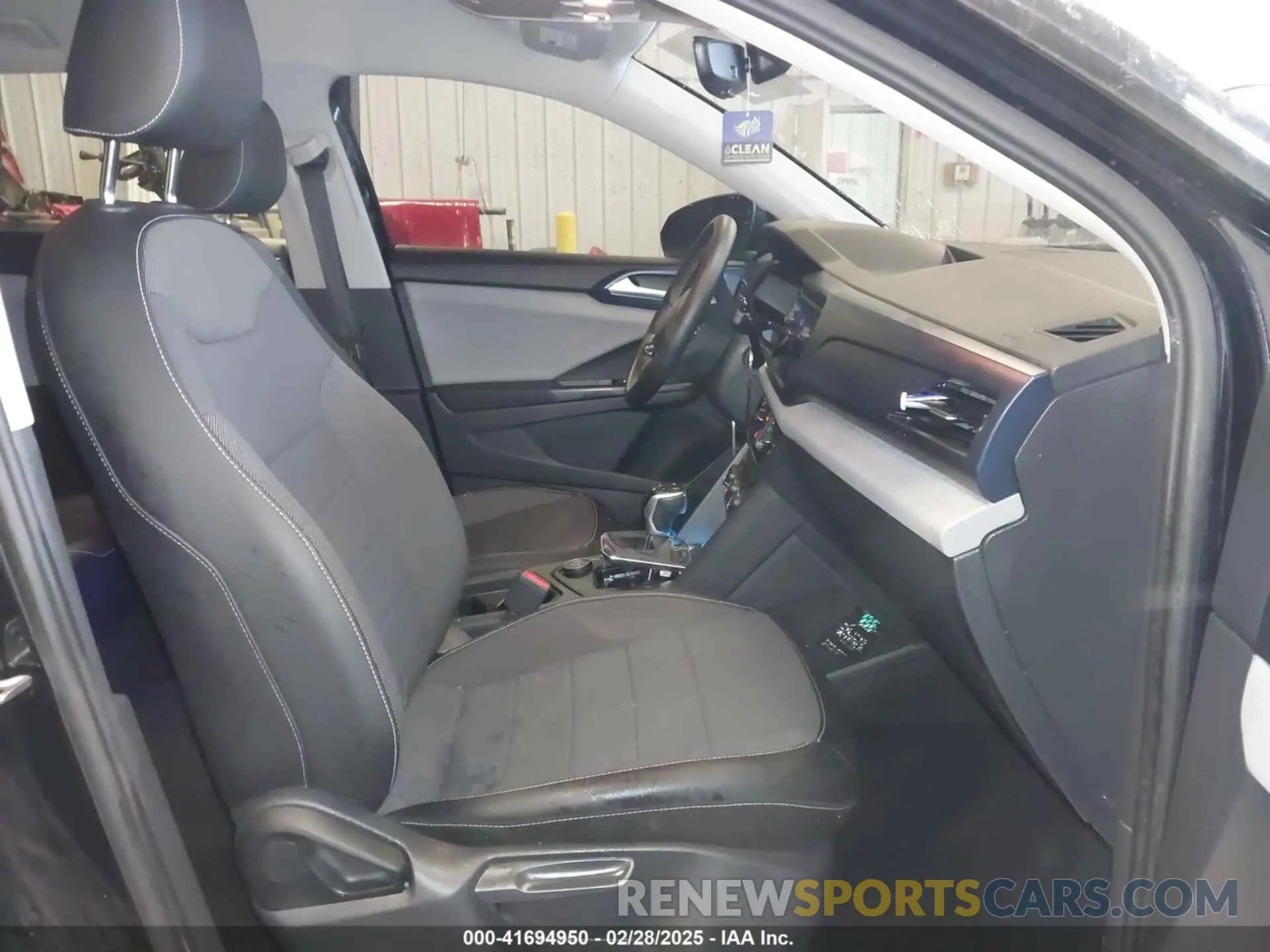 5 fotografías del automóvil dañado 3VVYX7B27NM081834 VOLKSWAGEN TAOS 2022
