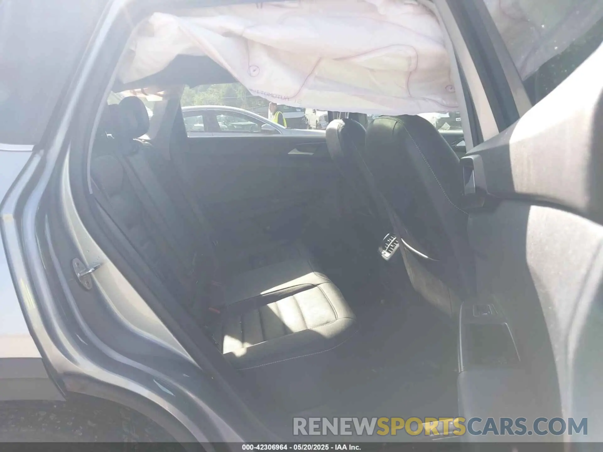 8 fotografías del automóvil dañado 3VV2X7B21PM318214 VOLKSWAGEN TAOS 2023