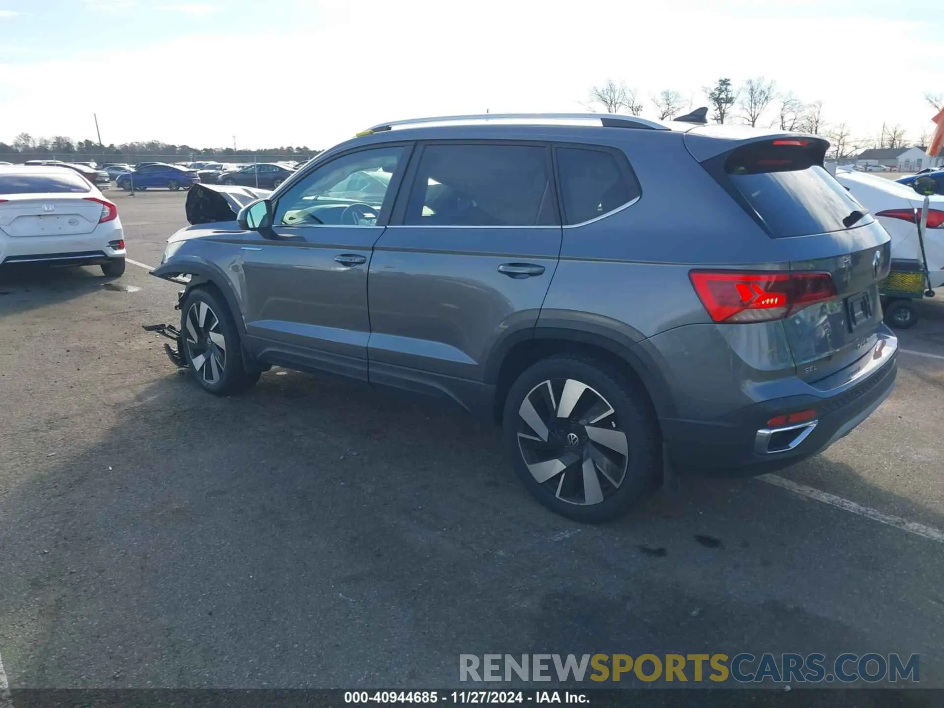 3 fotografías del automóvil dañado 3VV4X7B23PM360604 VOLKSWAGEN TAOS 2023
