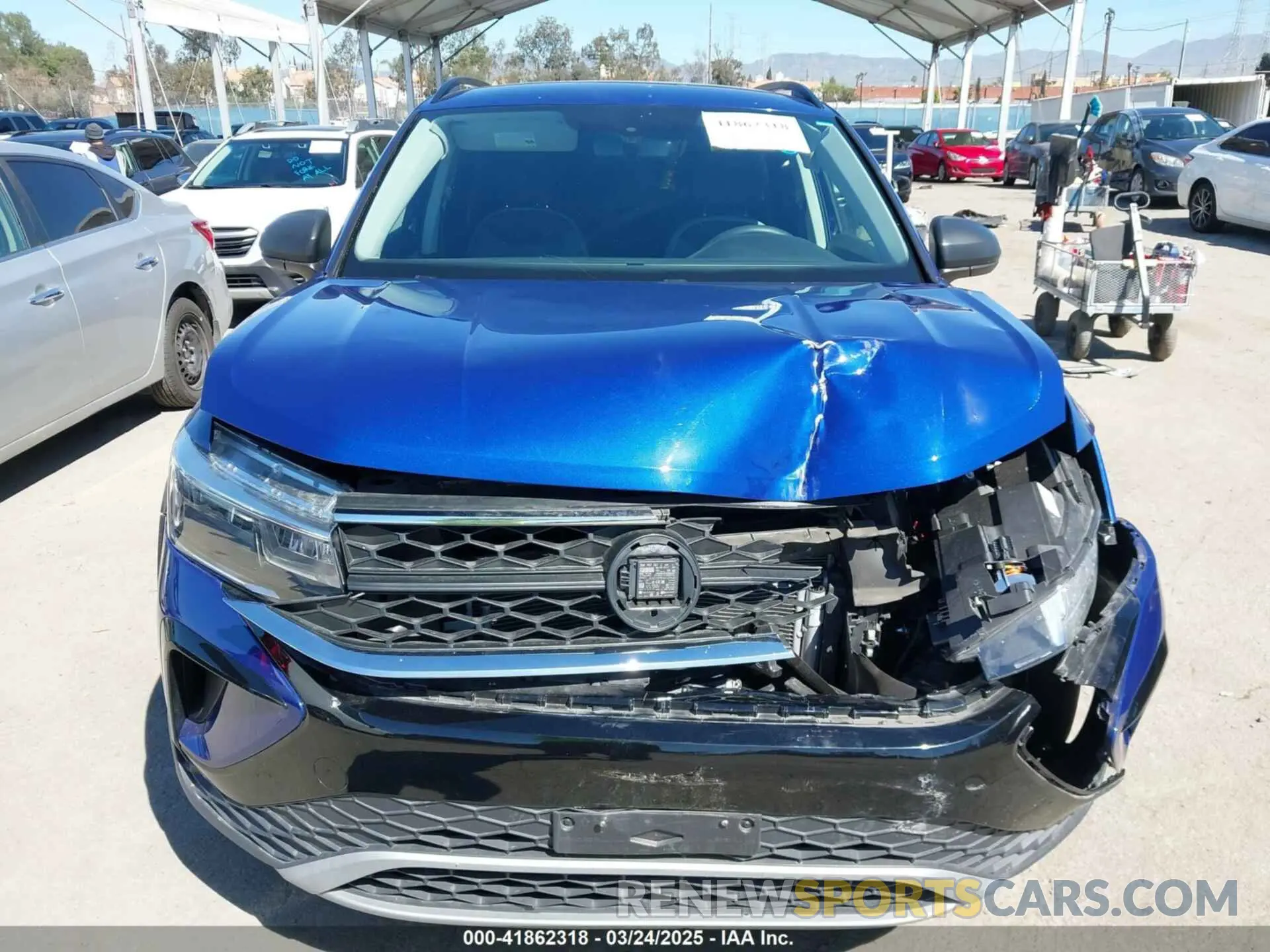 12 fotografías del automóvil dañado 3VVCX7B22PM337388 VOLKSWAGEN TAOS 2023