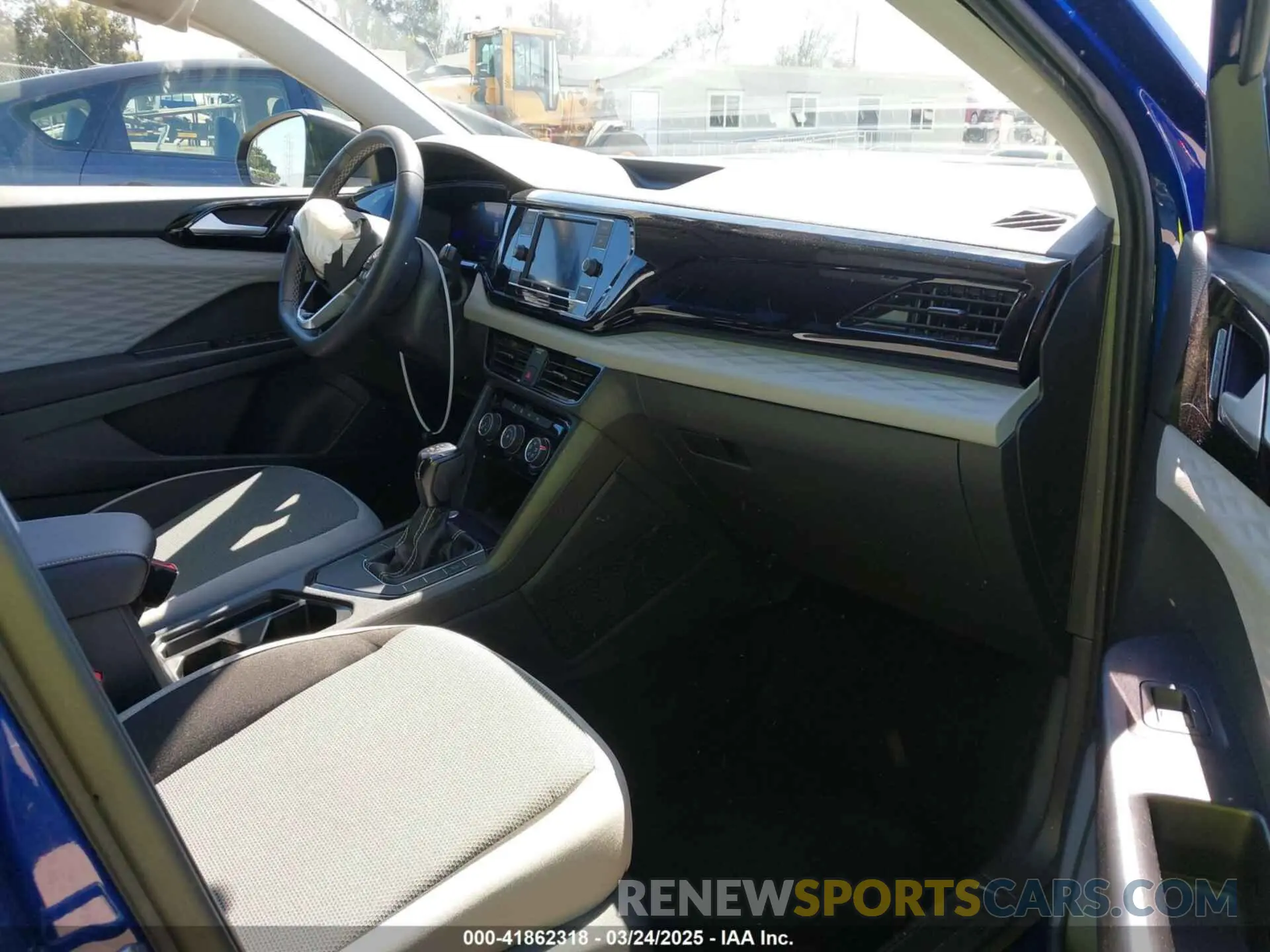 5 fotografías del automóvil dañado 3VVCX7B22PM337388 VOLKSWAGEN TAOS 2023